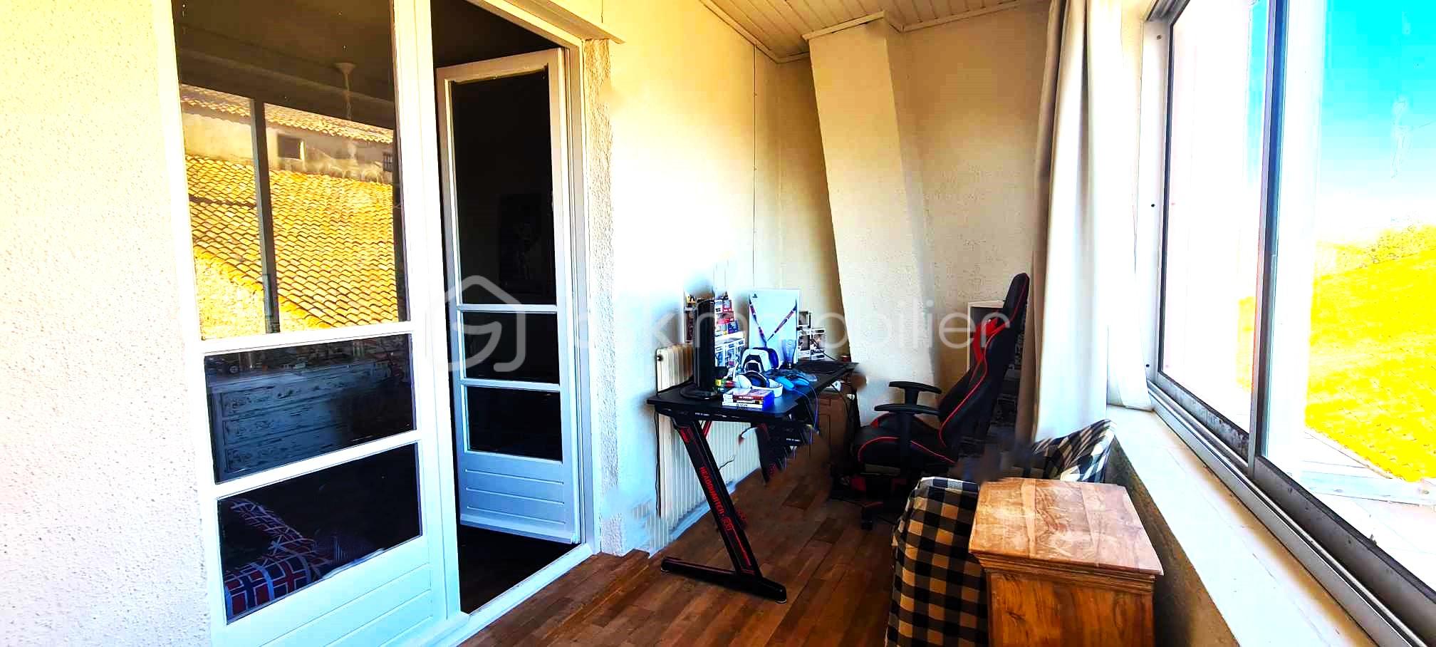Maison de village de 146 m² - 416821765_213968185039633_2981542010824842773_n.jpg