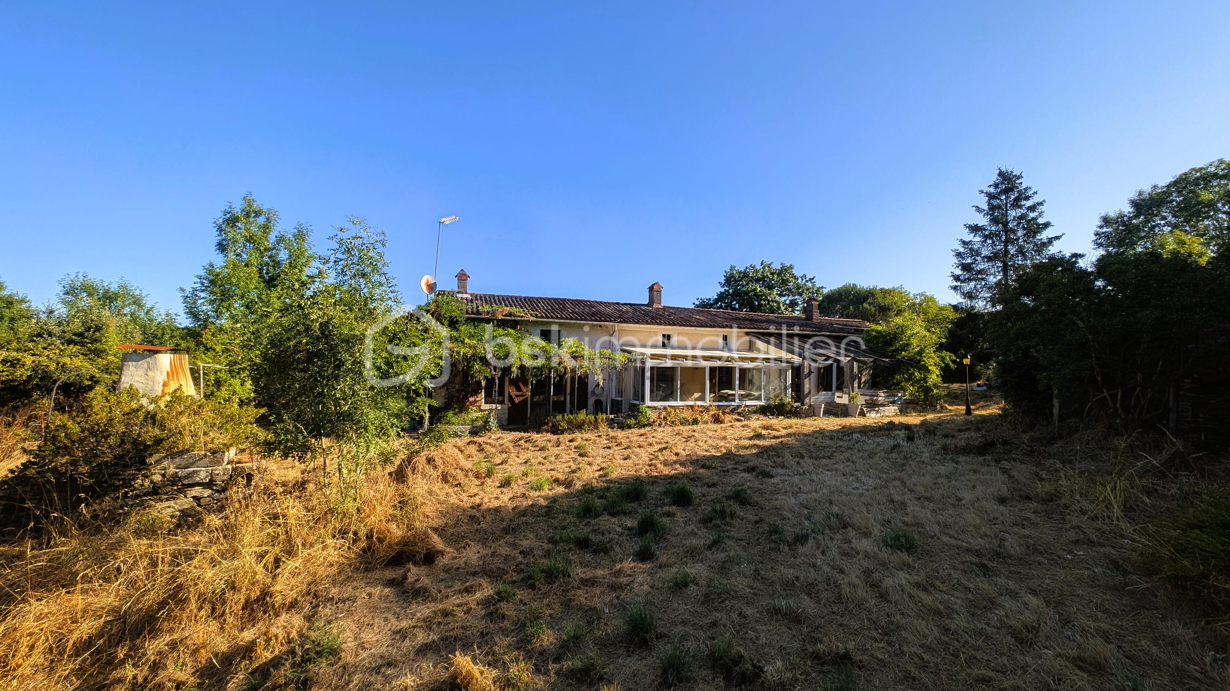 Maison longere de 167 m² - 2.jpg