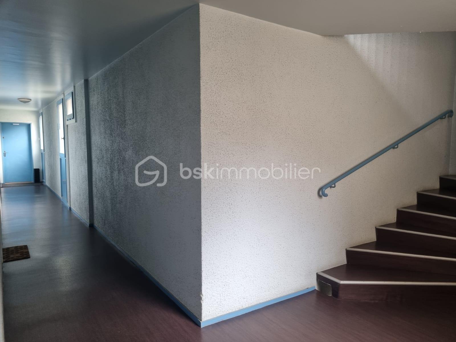 Appartement de 27 m² - PHOTO-2025-08-01-11-23-41 2.jpg