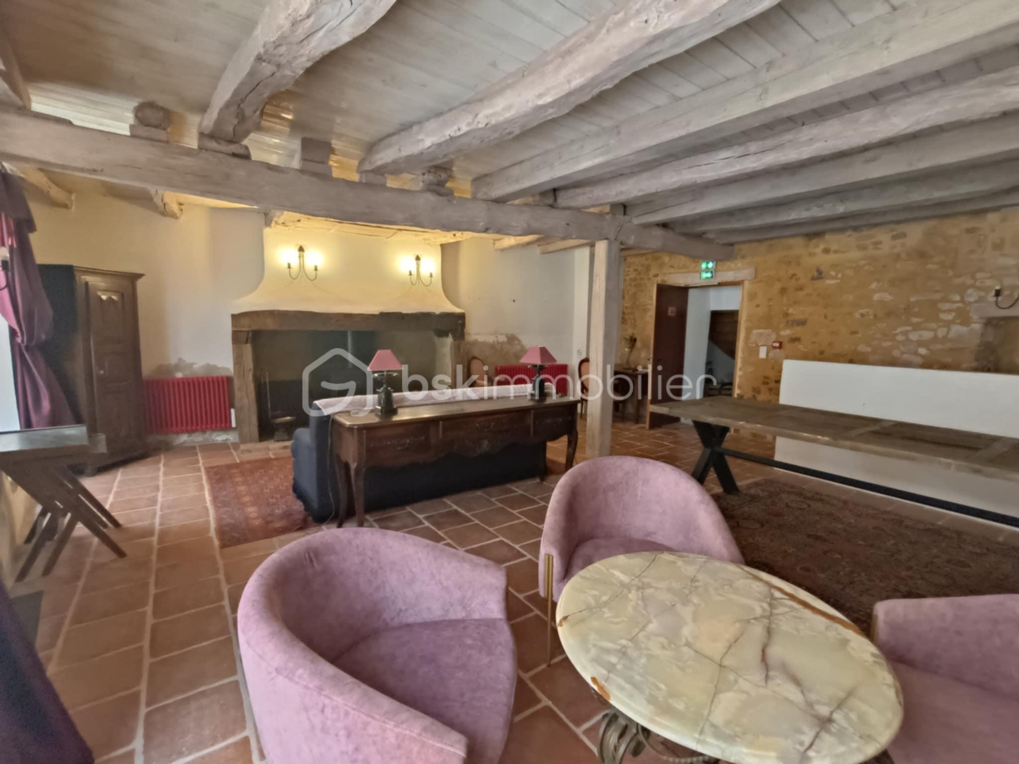 Local commercial de 779 m² - 86ffb63f-a17b-41b5-a469-fcdf43574033.jpg