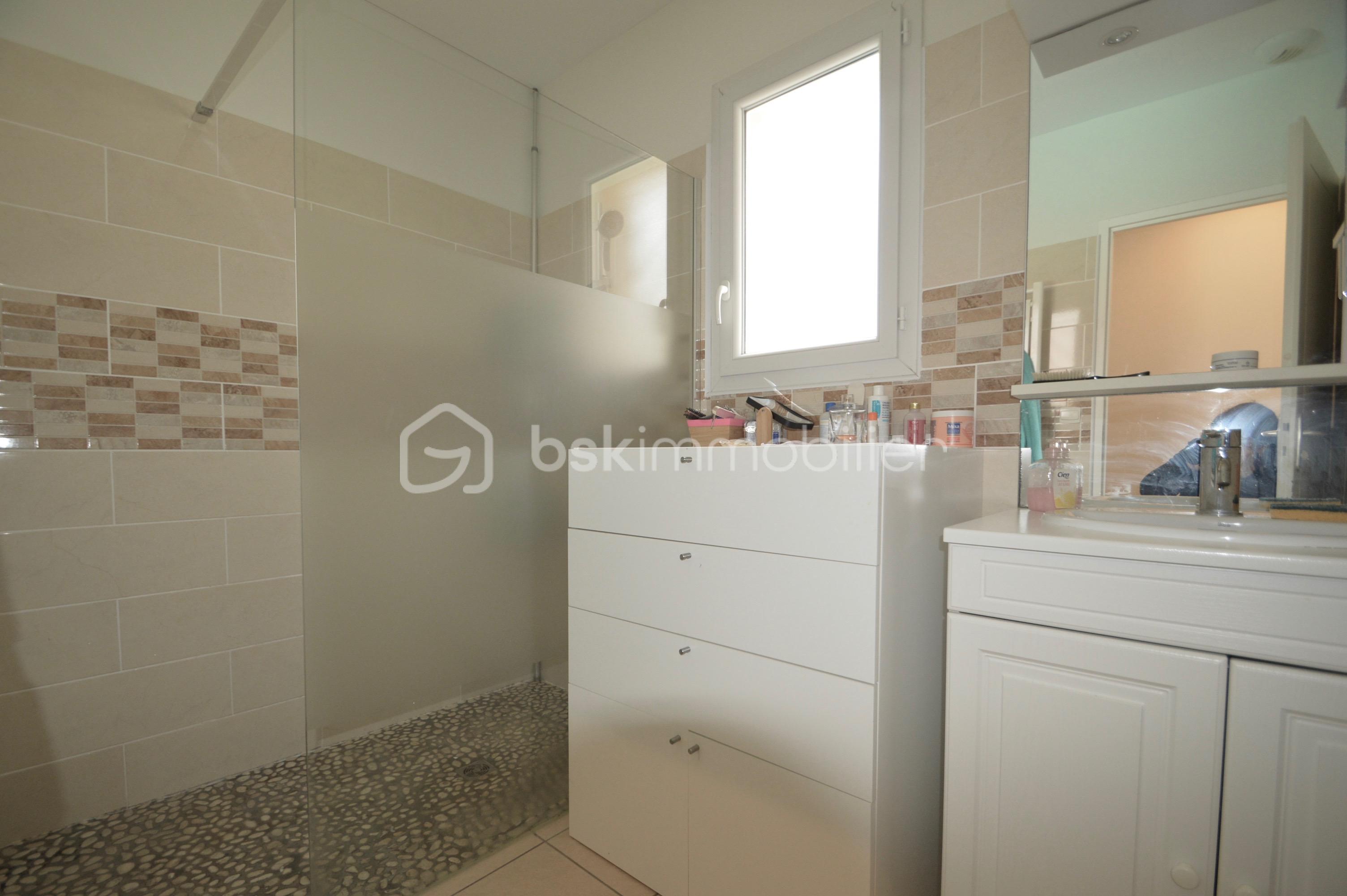 Villa de 83 m² - SALLE D EAU - 1.jpg