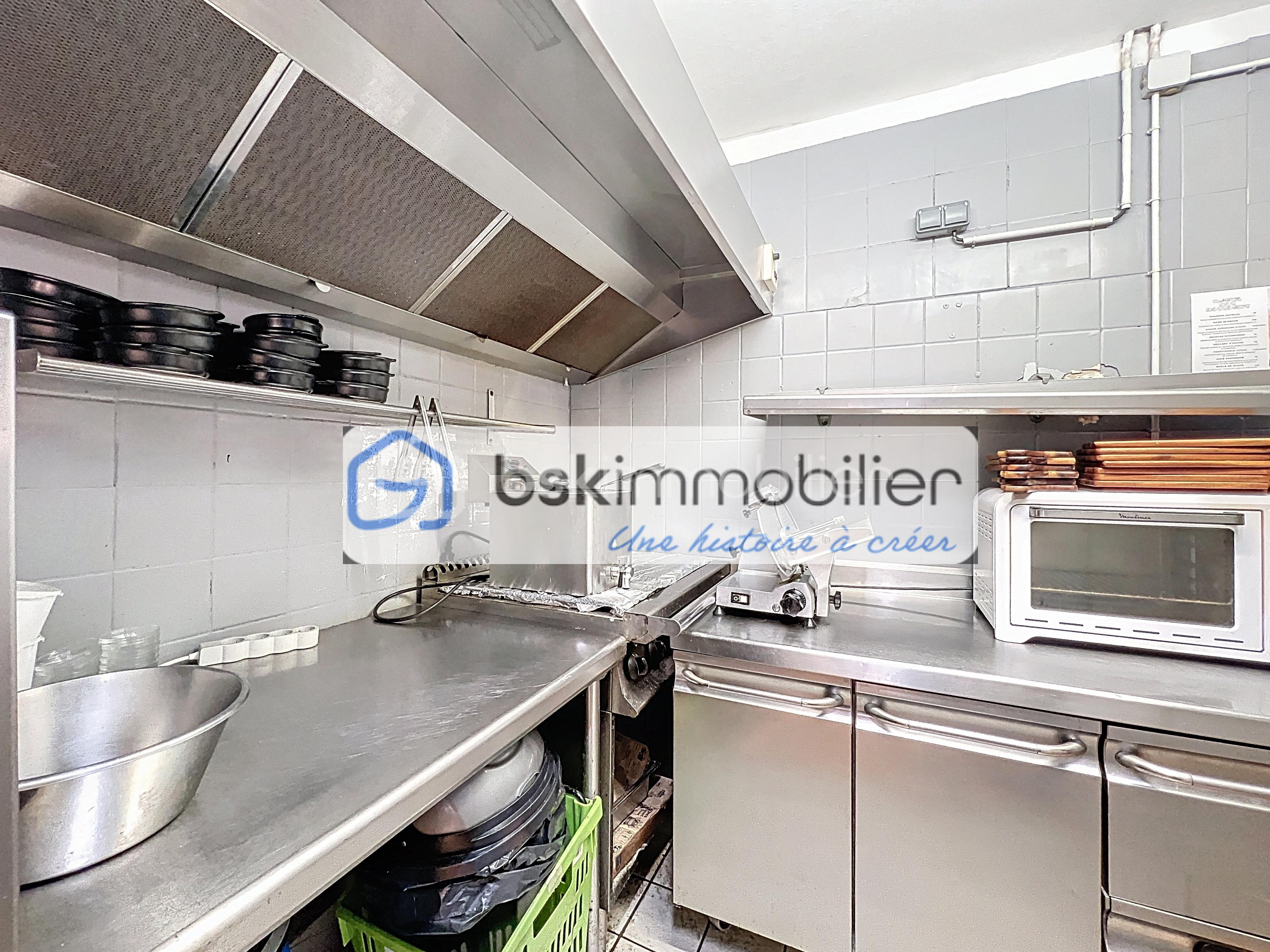 Fonds de commerce - o-raven_00023.jpg