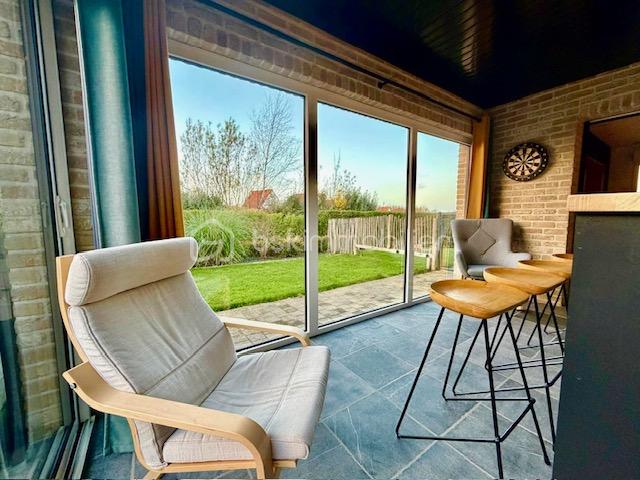 Maison de 199 m² - mieze bar.jpg