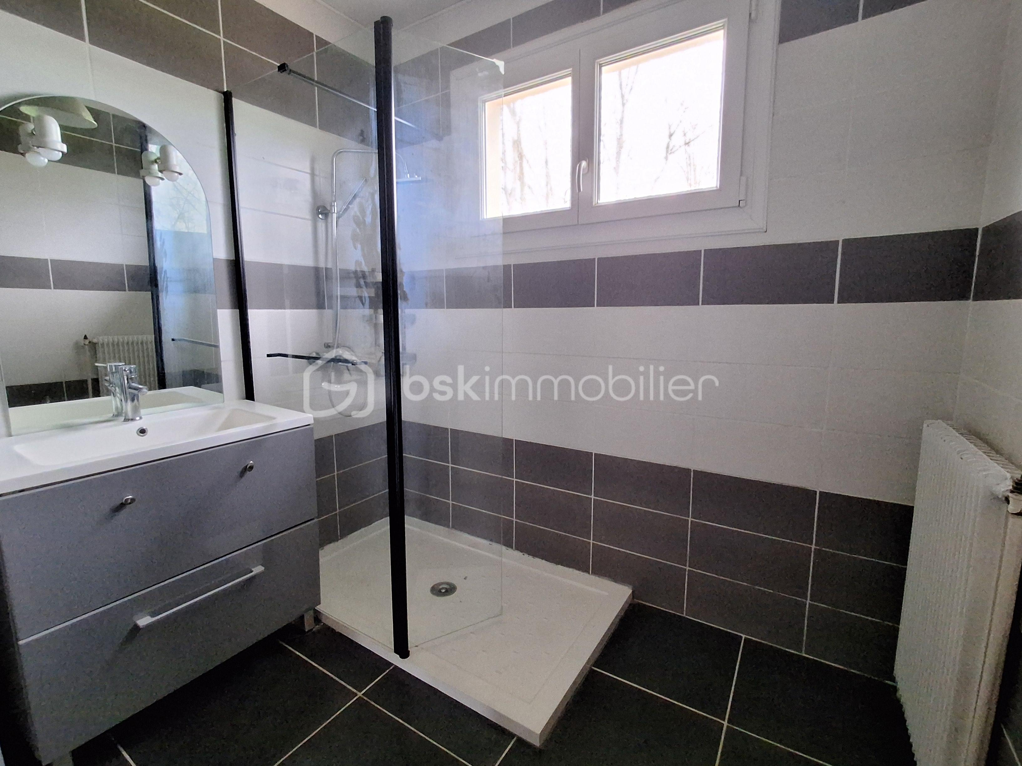 Maison de village de 98 m² - 20251213_111845.jpg