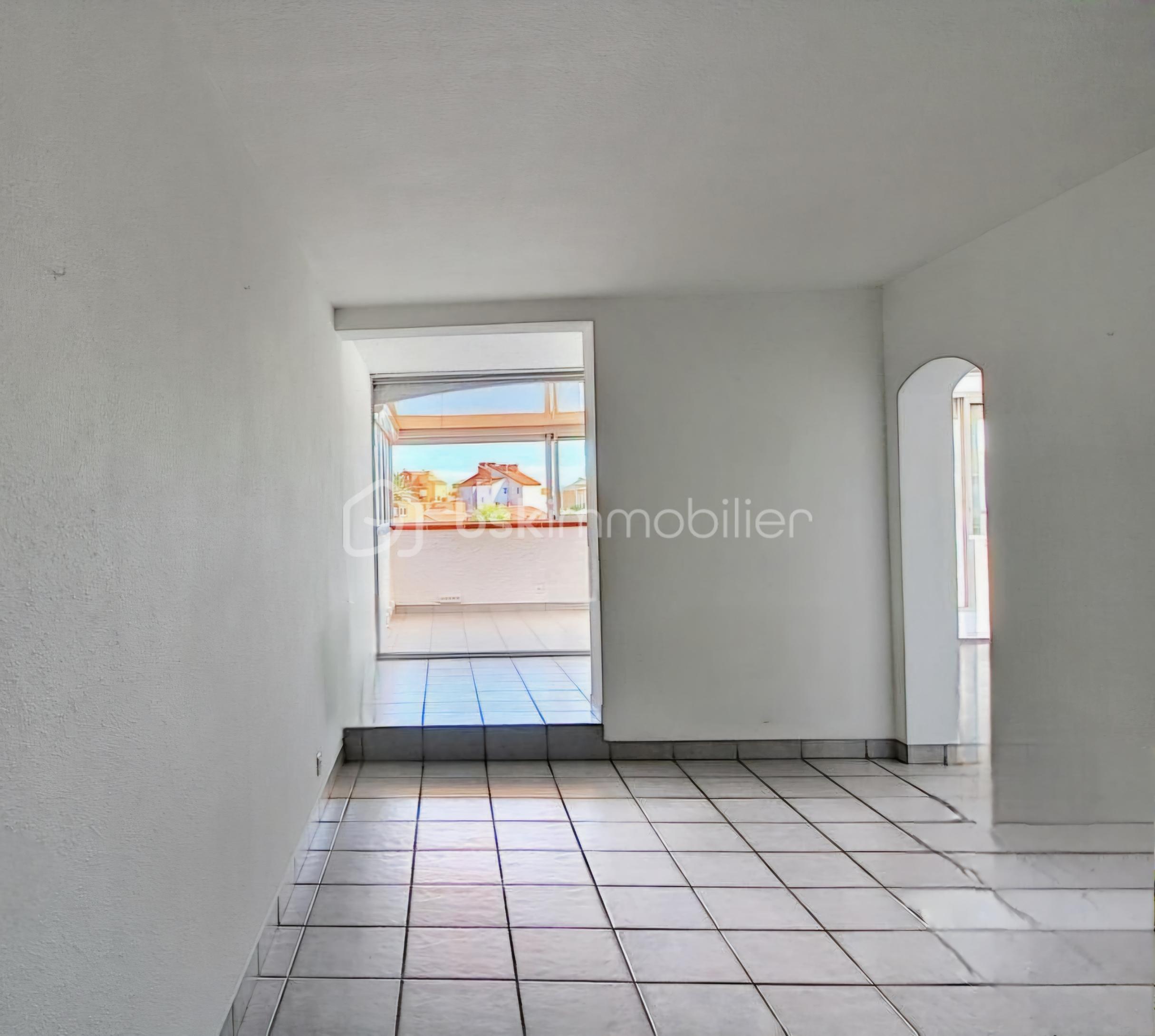 Appartement de 90 m² - HALL 2.jpg