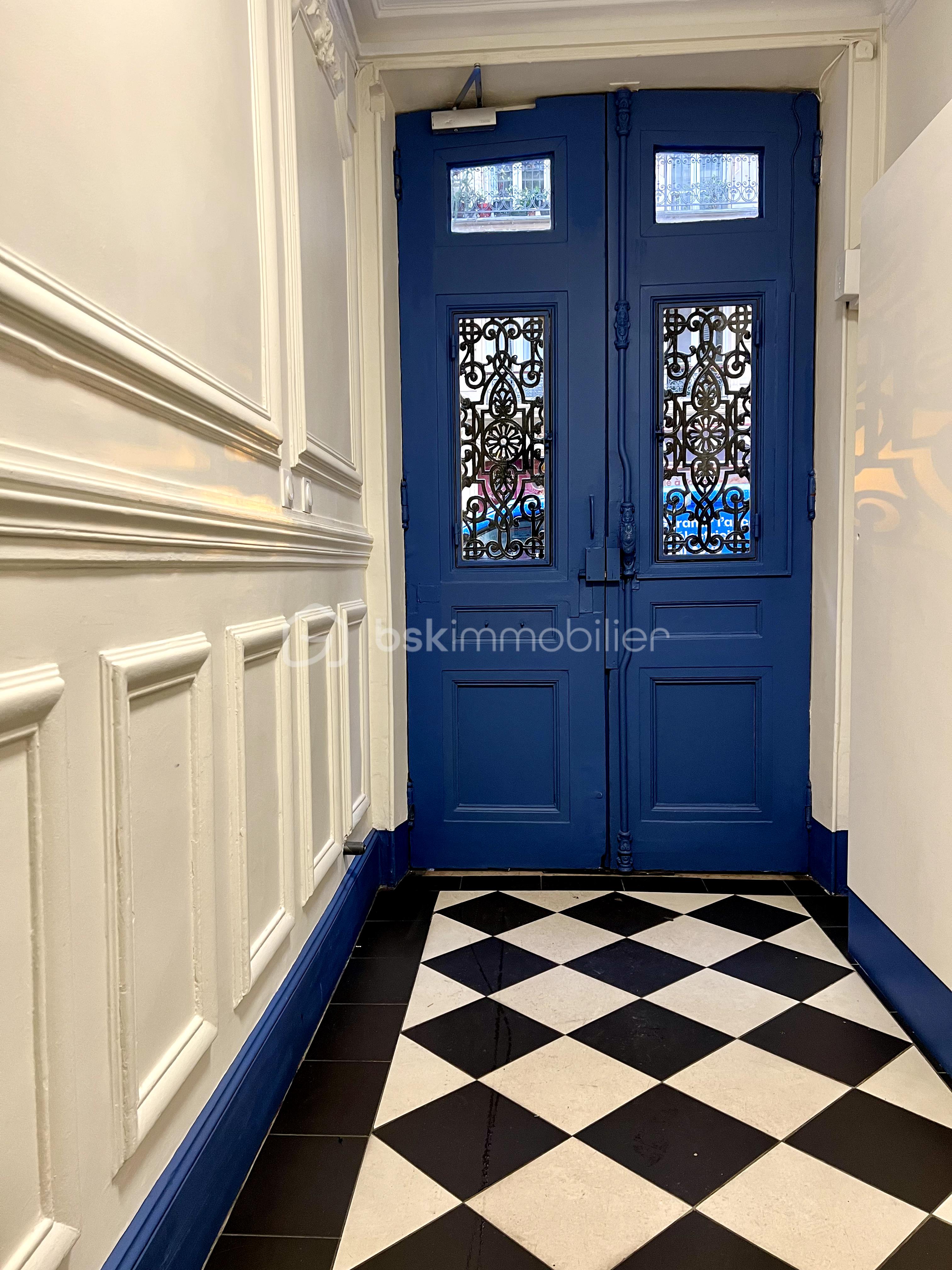 Appartement de 76,16 m² - Porche.jpg