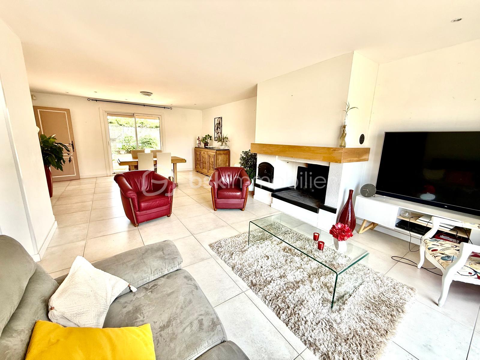 Maison contemporaine de 117 m² - WhatsApp Image 2025-07-31 à 10.18.39_b2aa7cac.jpg