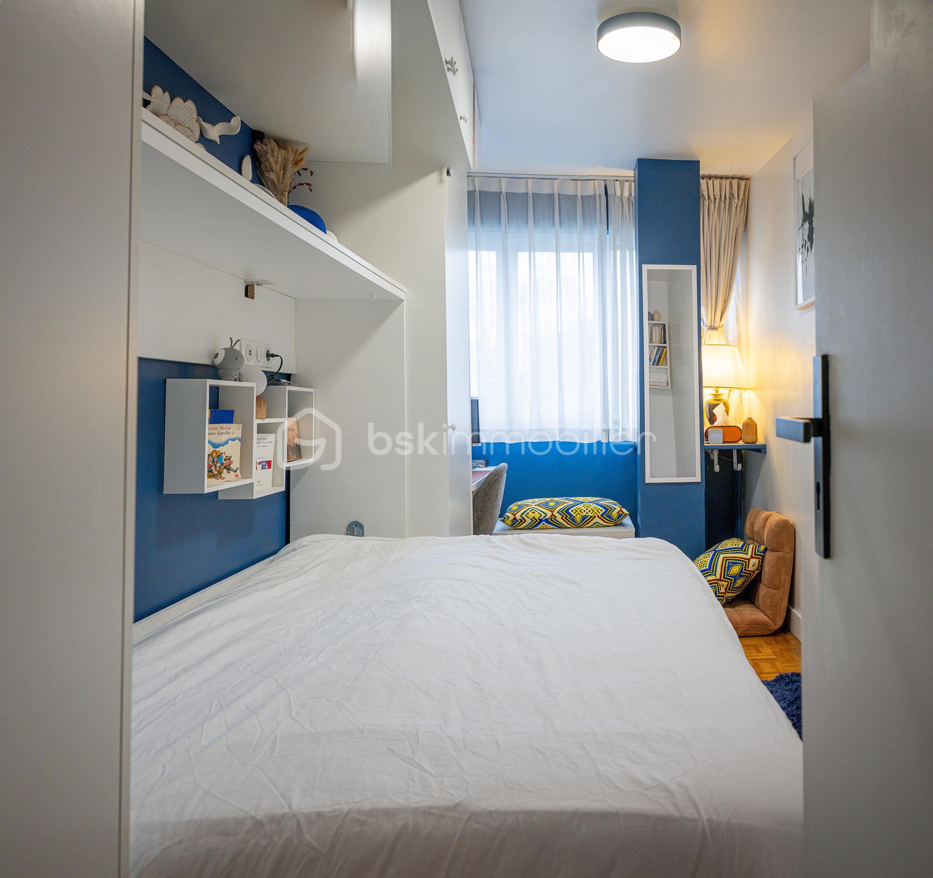 Chambre2 avec lit ouvert_2.jpg