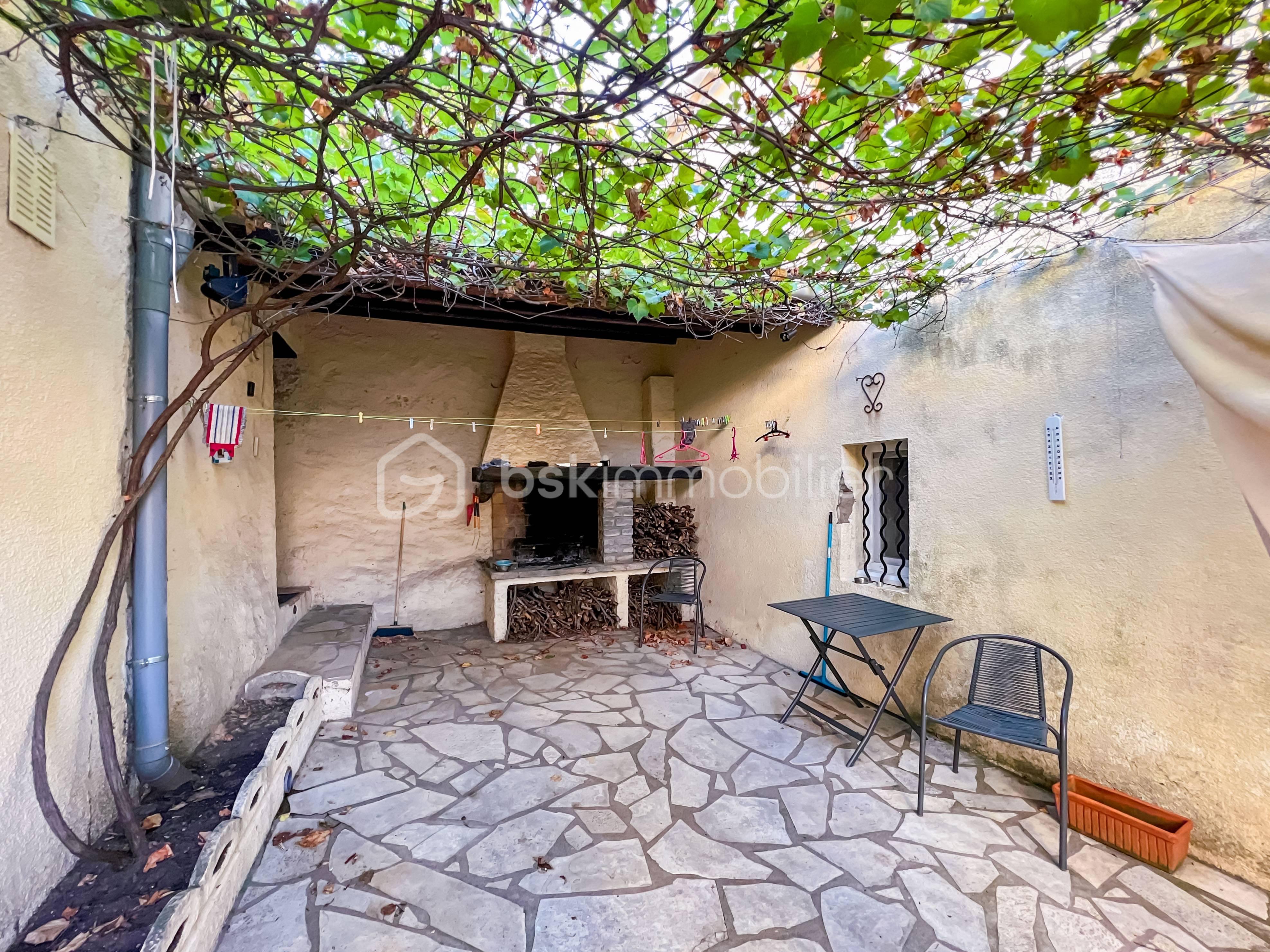 Immeuble mixte de 293 m² - Photo_1 2.jpg