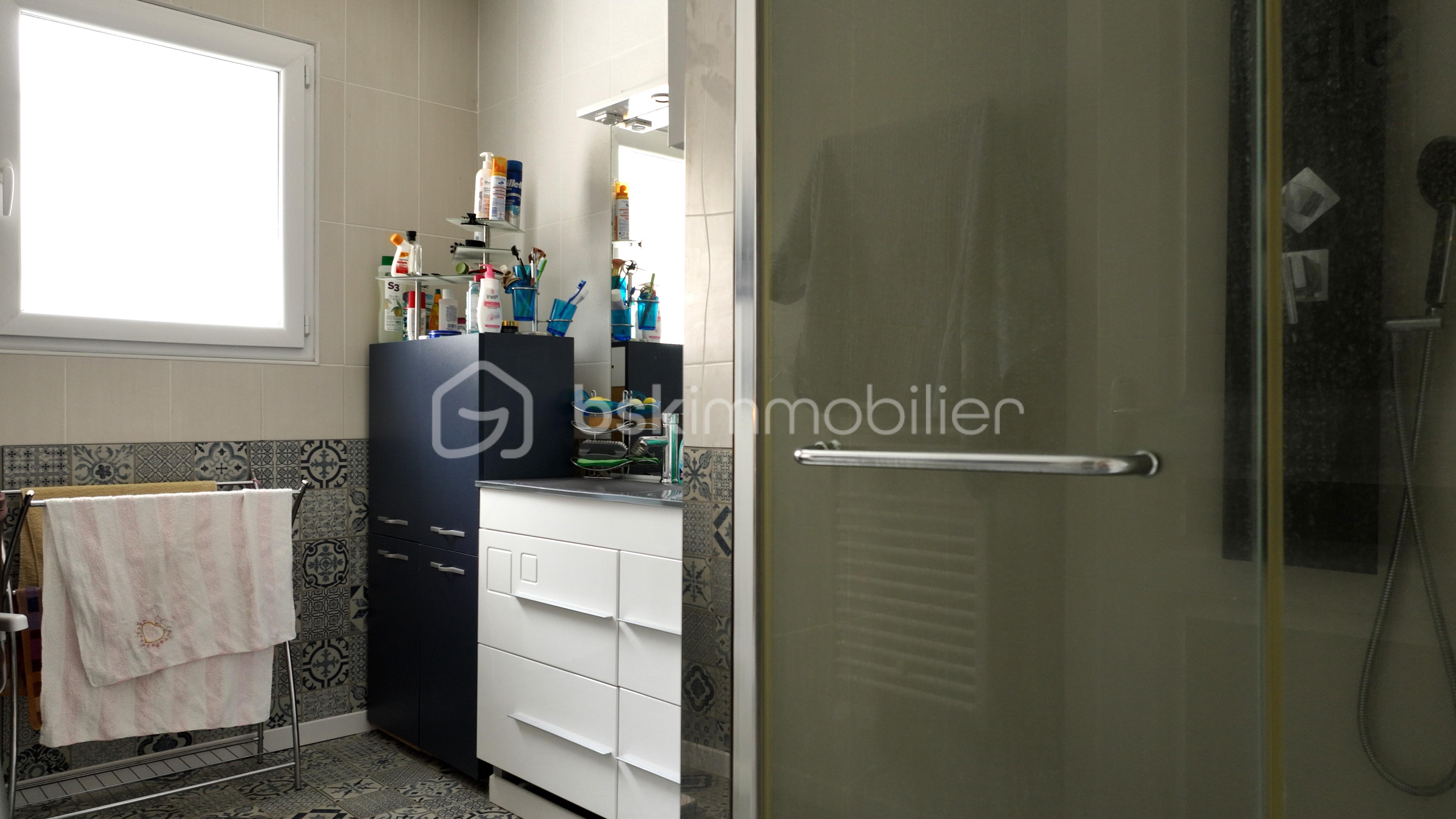 Maison de 105 m² - SALLE D'EAU.jpg