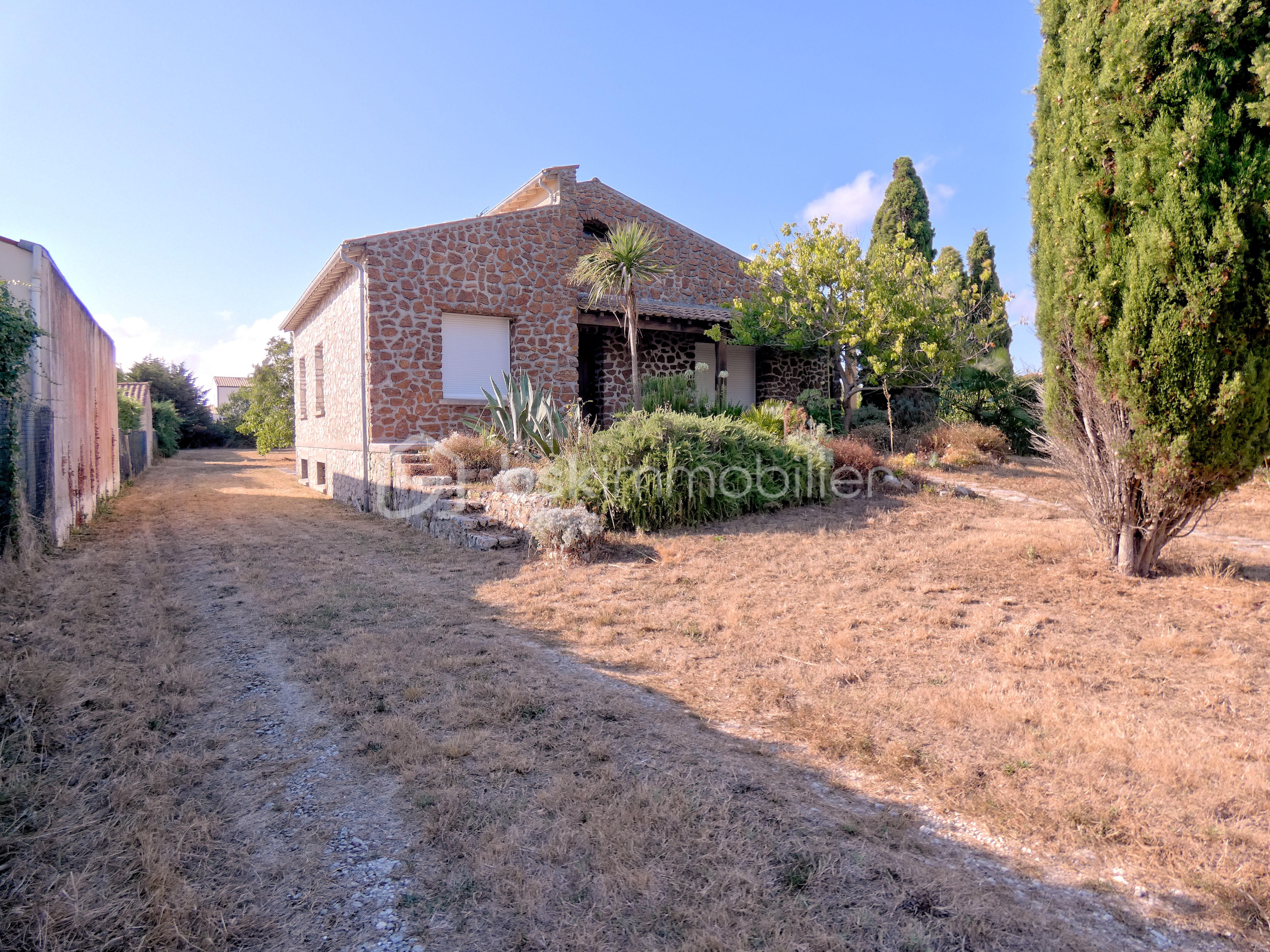 Maison de 93 m² - plain pied oleron racinet immobilier marennes 240000 (2).jpg