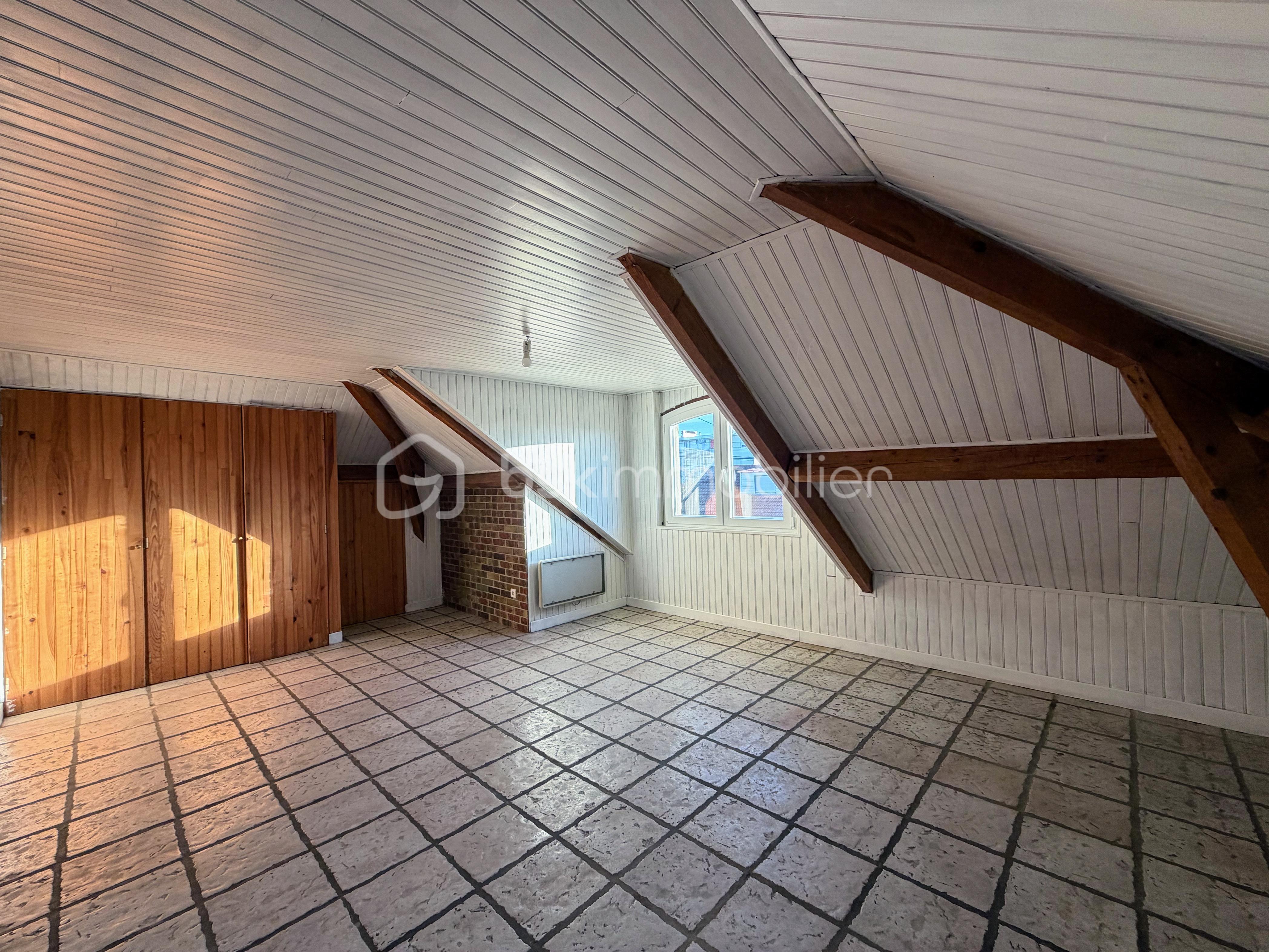 Maison de ville de 157,20 m² - AB52716C-EBD0-4268-851F-07CDBDE9F99D.JPG