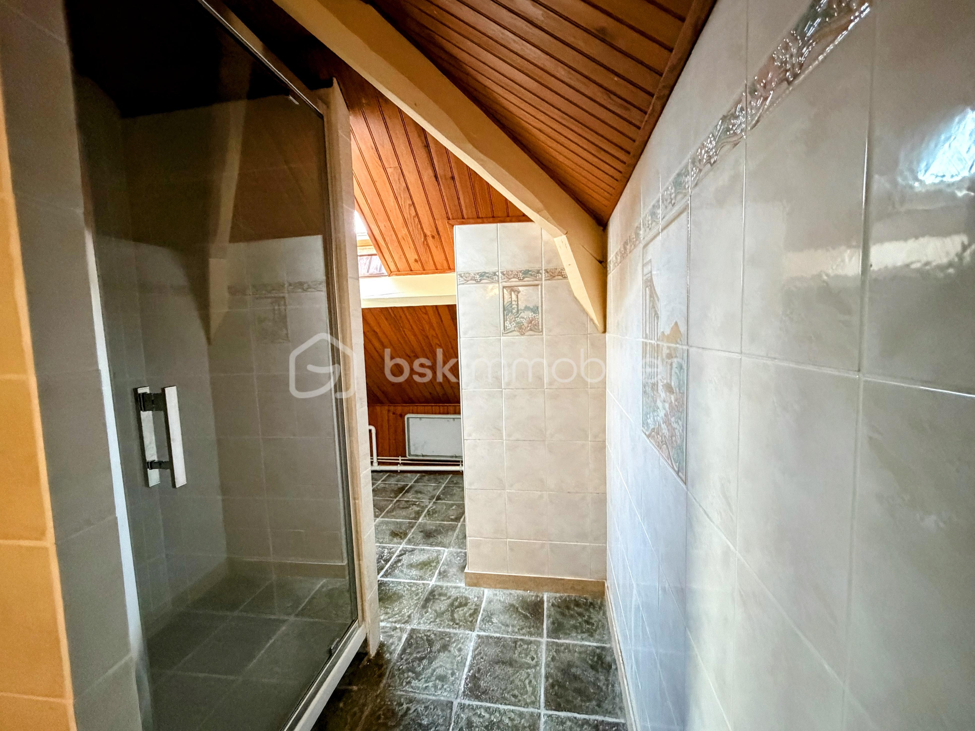 Maison de ville de 157,20 m² - C70AC4E2-1876-4271-BA8D-DCEF5C5F785C.JPG