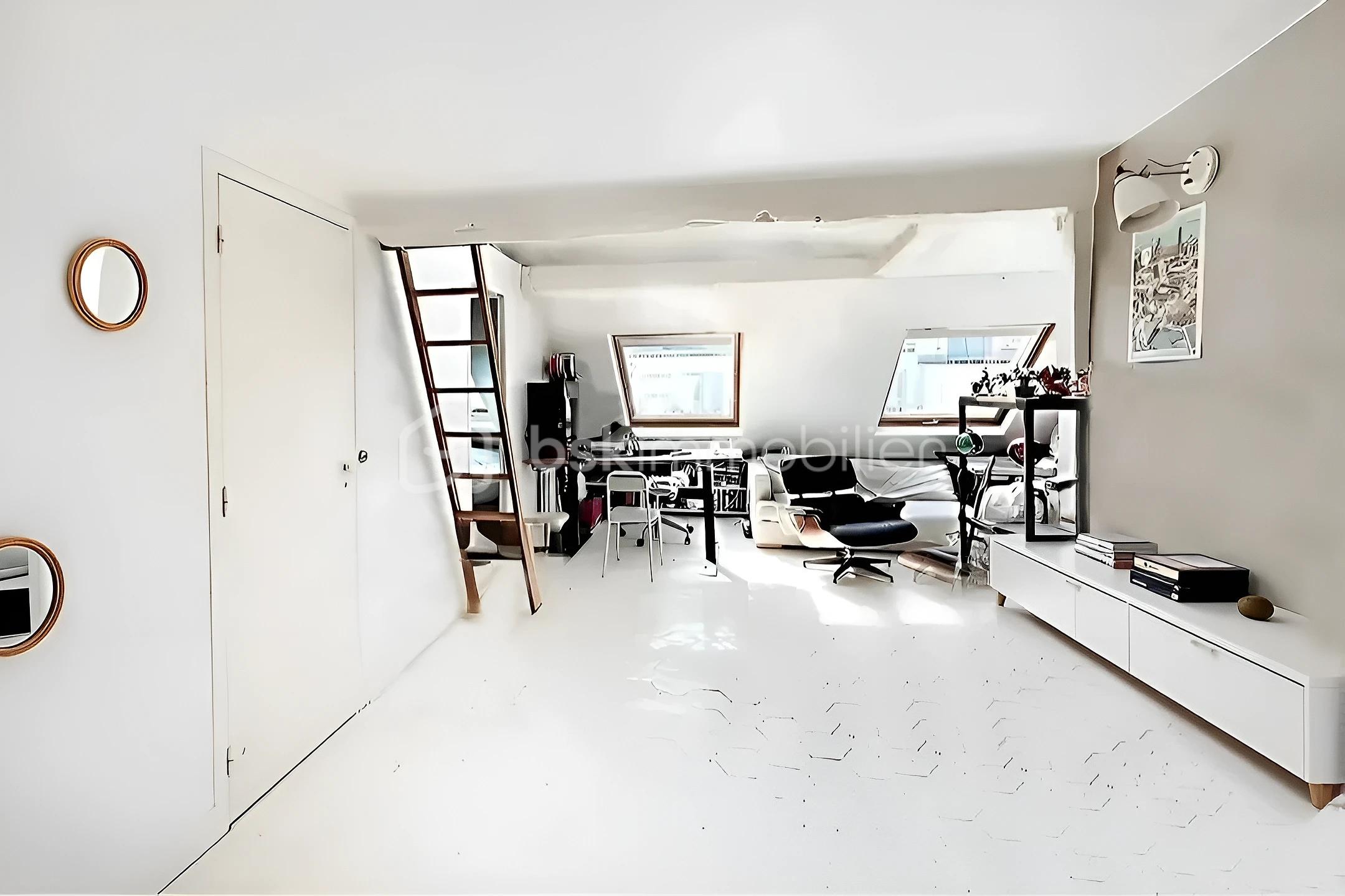 Appartement de 75 m² - hoqi-photo 2.jpg