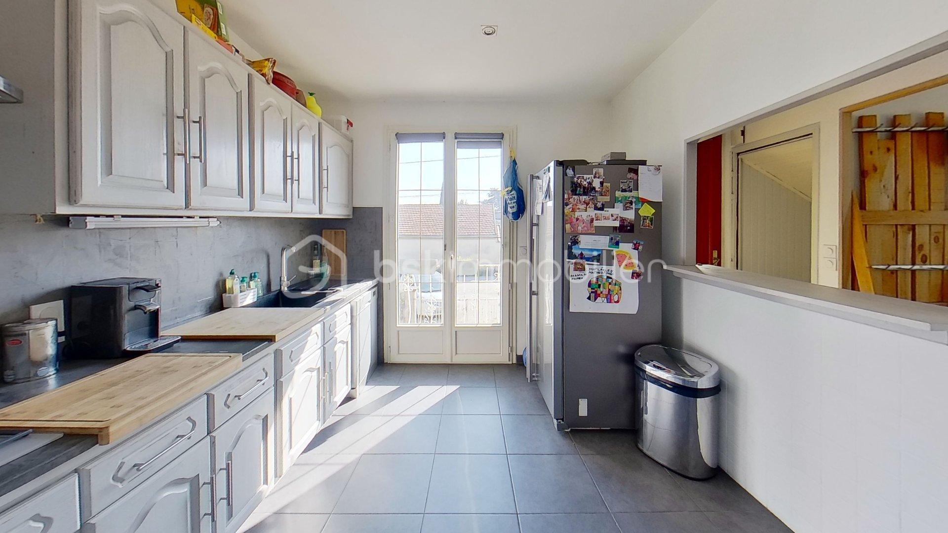 Maison-a-ANCONE--Kitchen 1.jpg