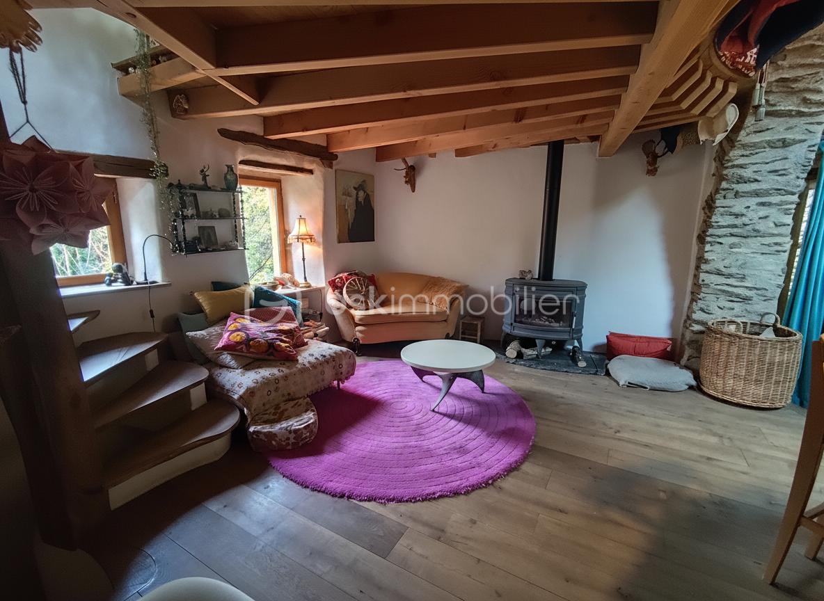 Maison ancienne de 120 m² - generated_2025-11-11T11_54_24.659.jpg