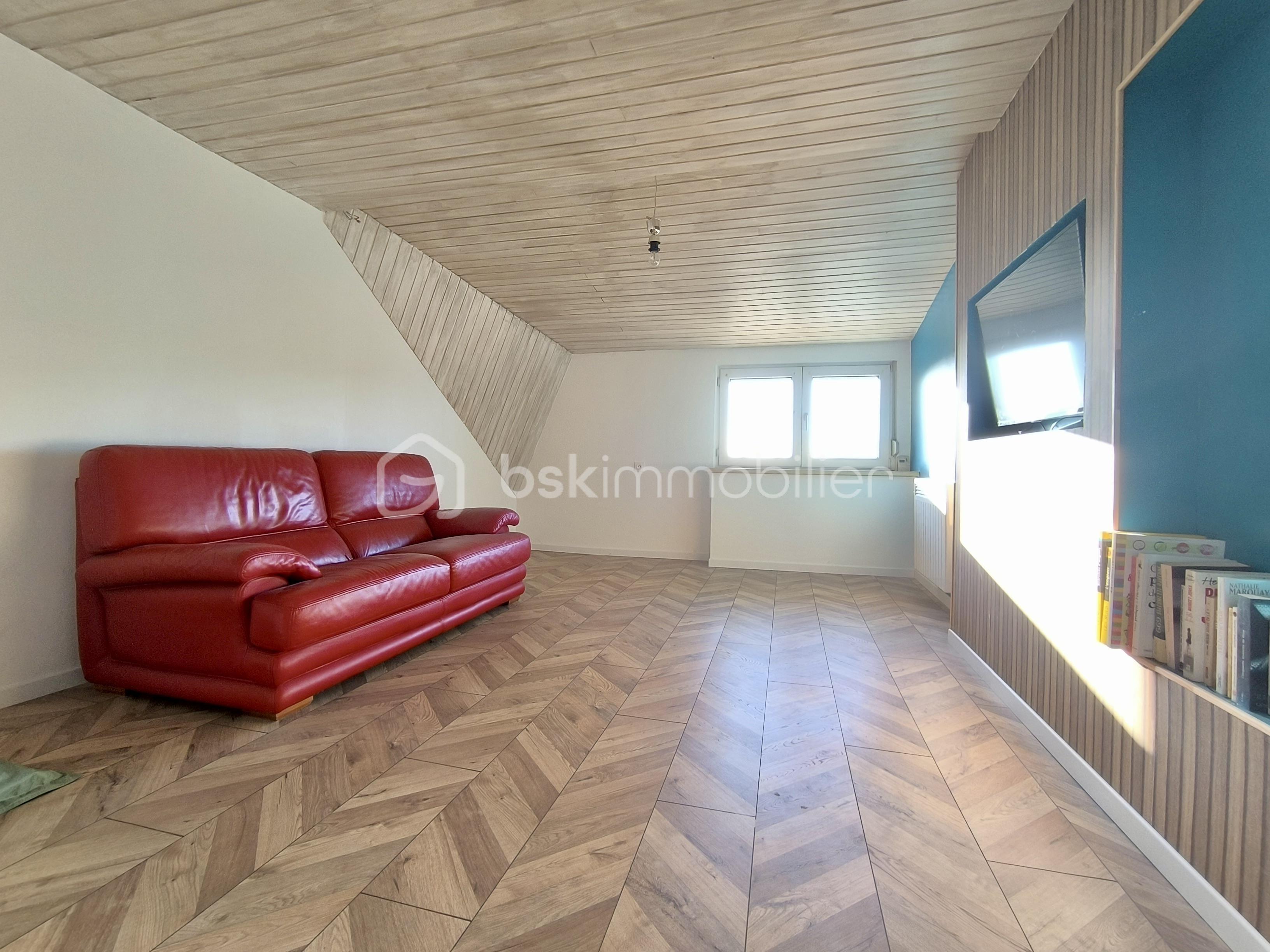 Maison traditionnelle de 290 m² - 0E487045-19CB-4B3B-A047-17744CAE3B0B_1_201_a.jpeg