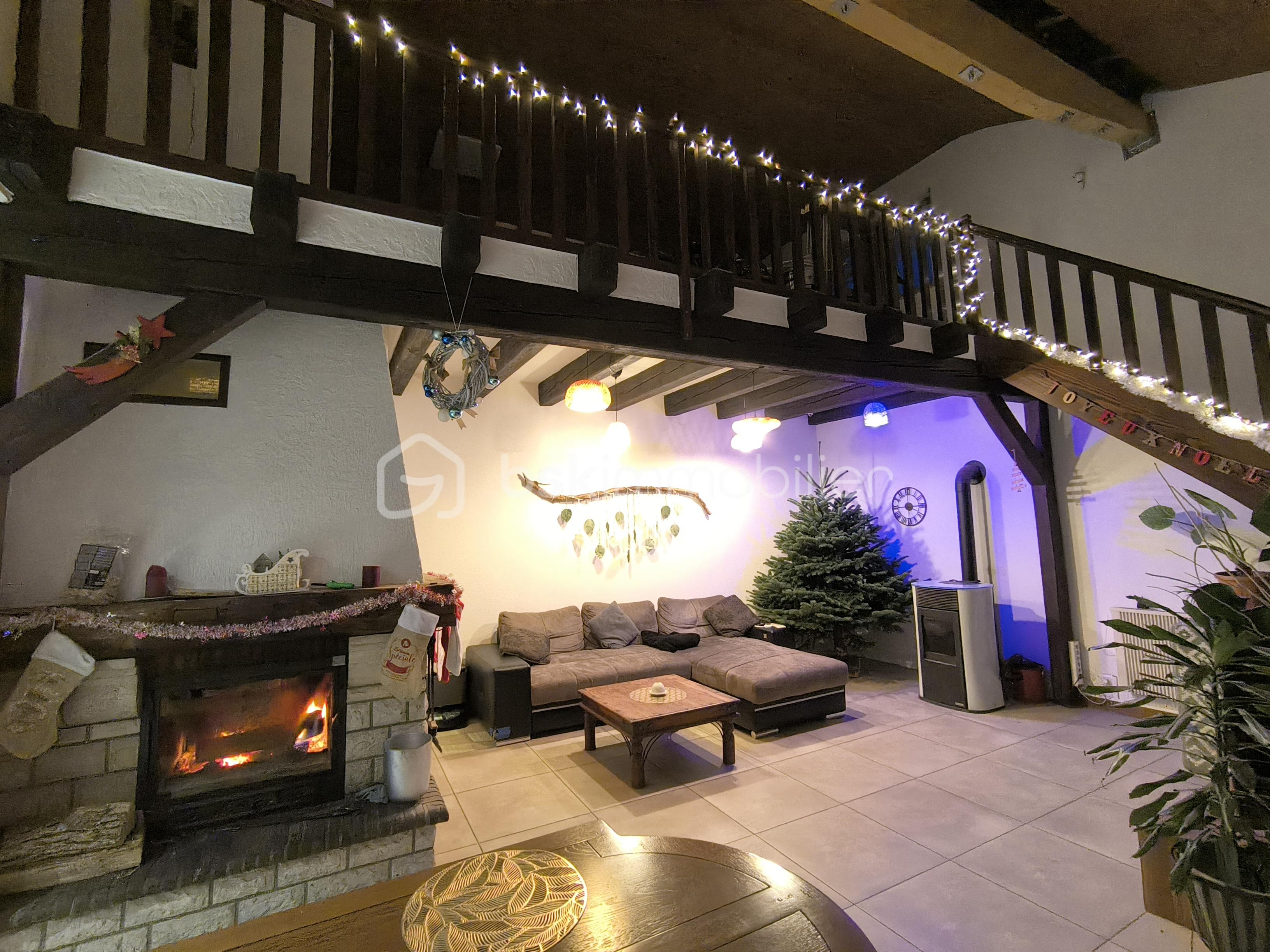 Maison traditionnelle de 290 m² - 87FCFA62-2DF2-4A23-A610-6507F7EE60C5.jpeg