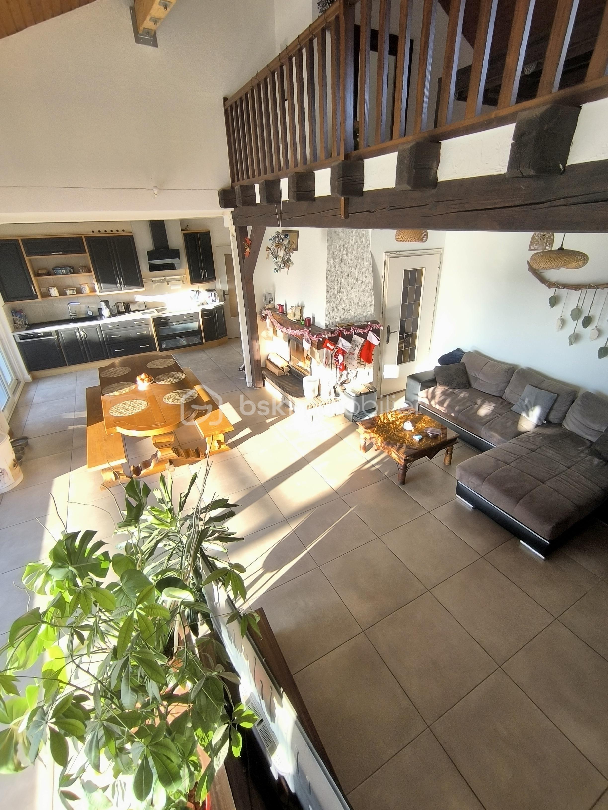 Maison traditionnelle de 290 m² - 9D5FC025-8D6E-4231-8247-6BB780CABEC3_1_201_a.jpeg