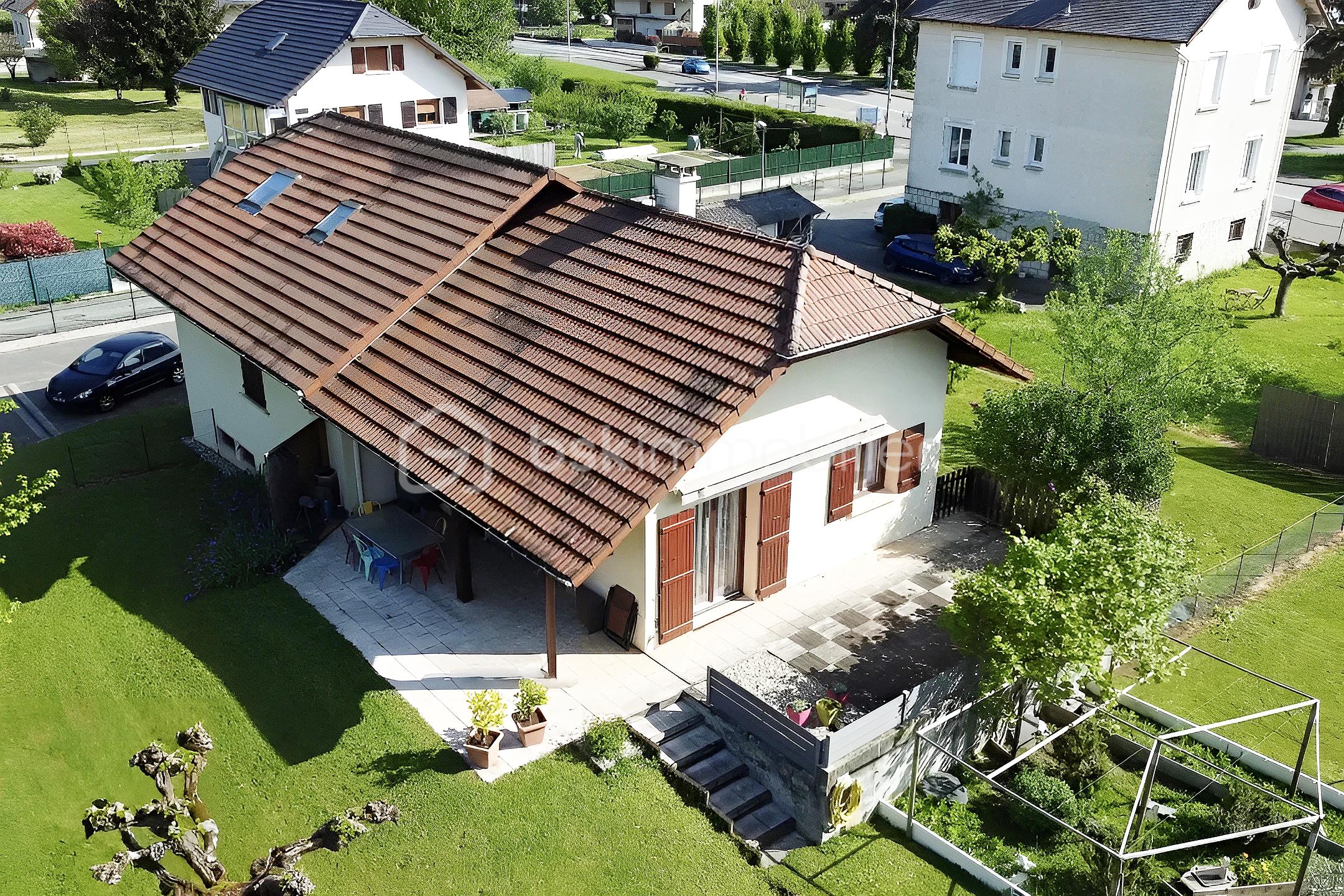 Maison traditionnelle de 140 m² - hoqi-1902423693de40a4b2fa3d6651a44a8a.jpg