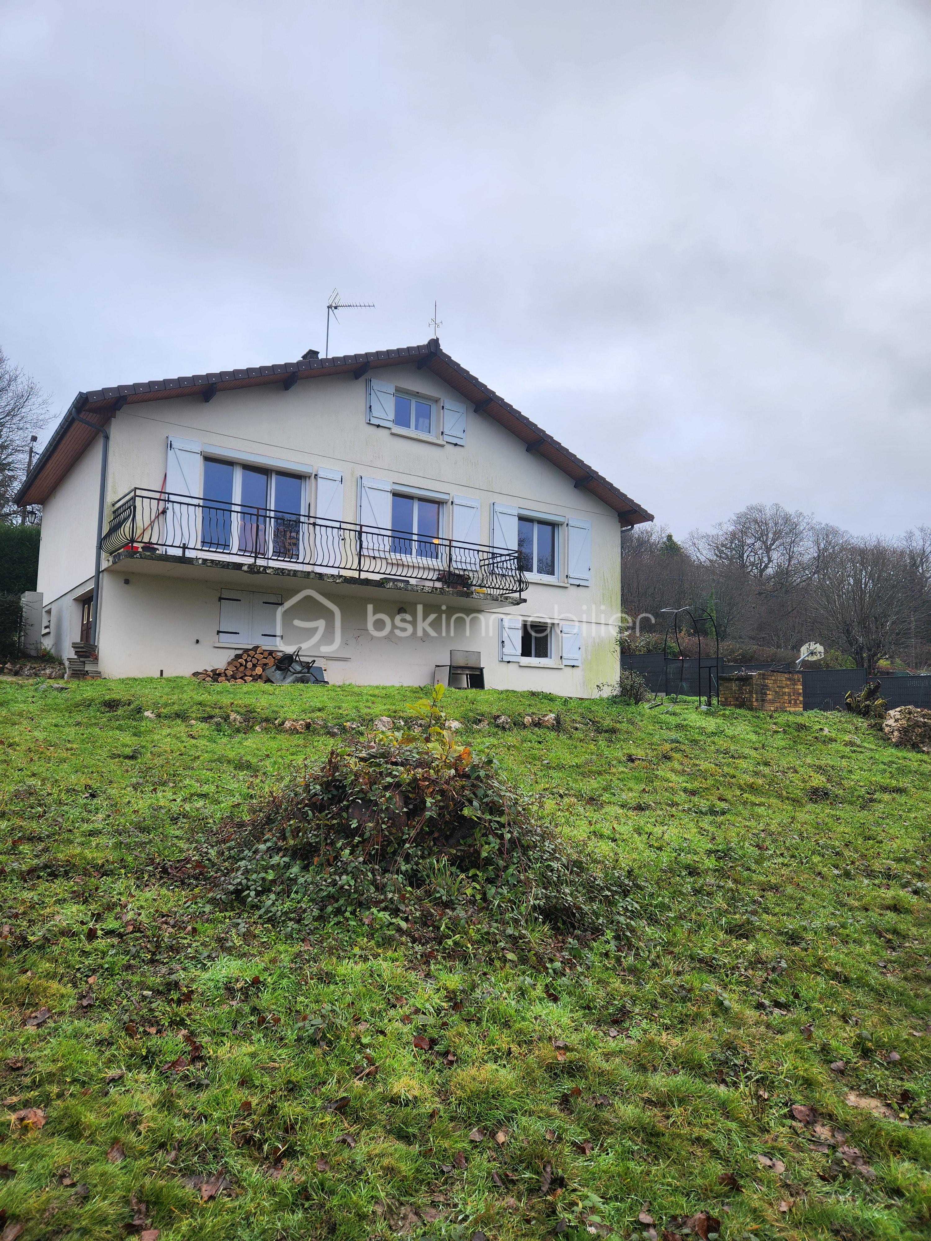 Maison traditionnelle de 87 m² - 20251129_100206.jpg