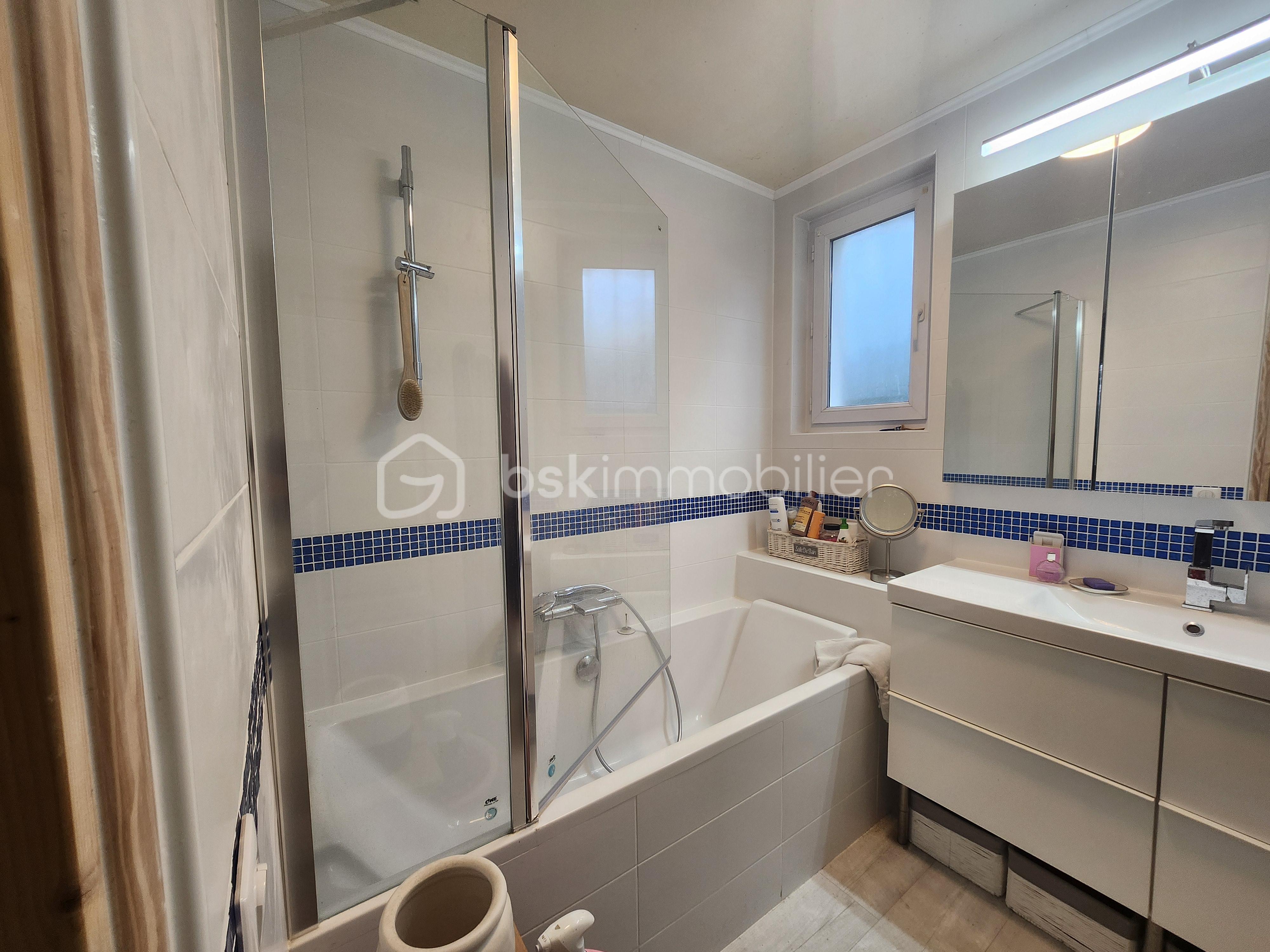 Maison traditionnelle de 87 m² - 20251129_095248.jpg