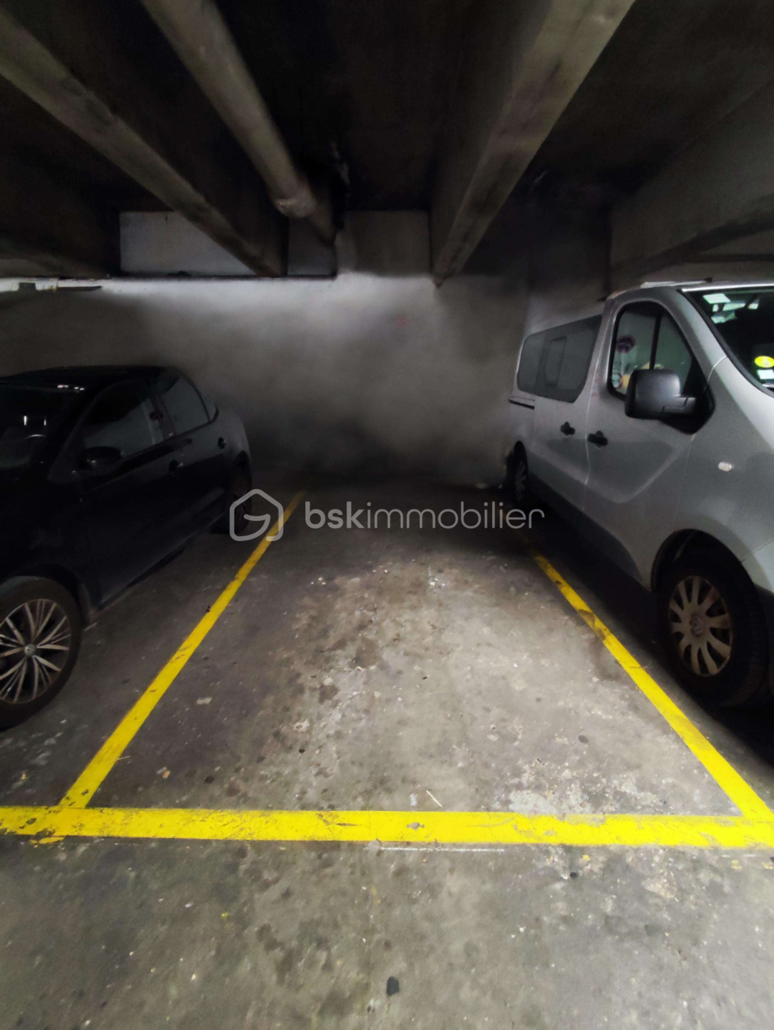 Parking de 12 m² - PLACE DE PARKING RO.JPG