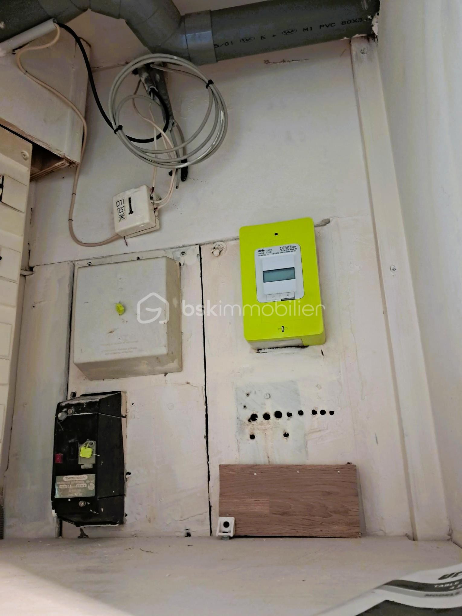 Maison de ville de 119 m² - 26 - compteur linky.jpg