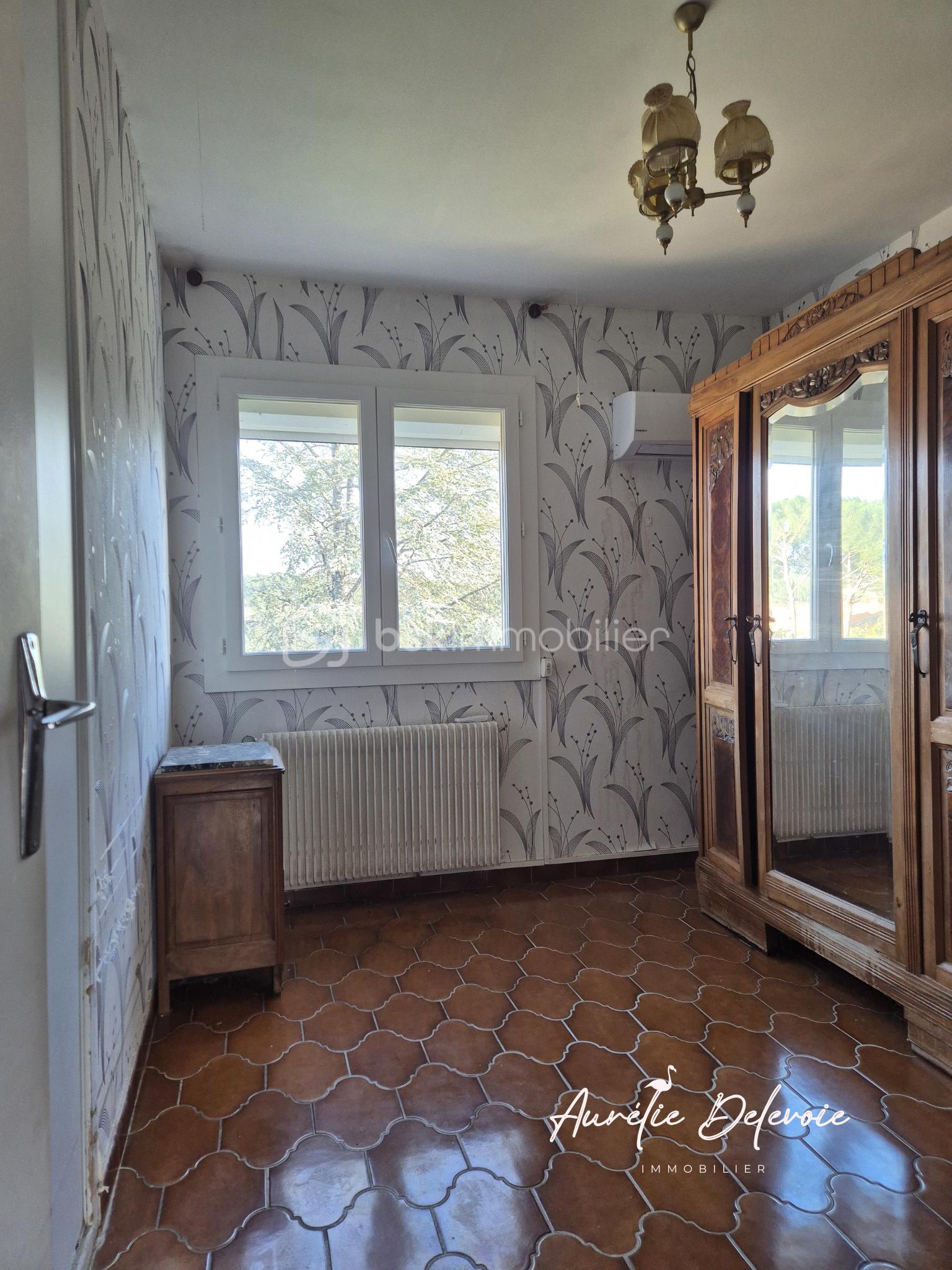 Maison de 211 m² - chambre 1er étage.png