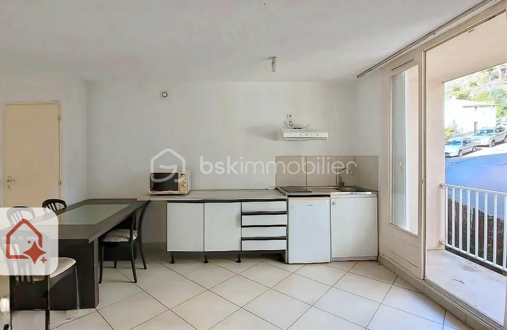 Appartement de 24 m² - hoqi-283a4f38d0a64504bb6b2bce827ca00c.jpg