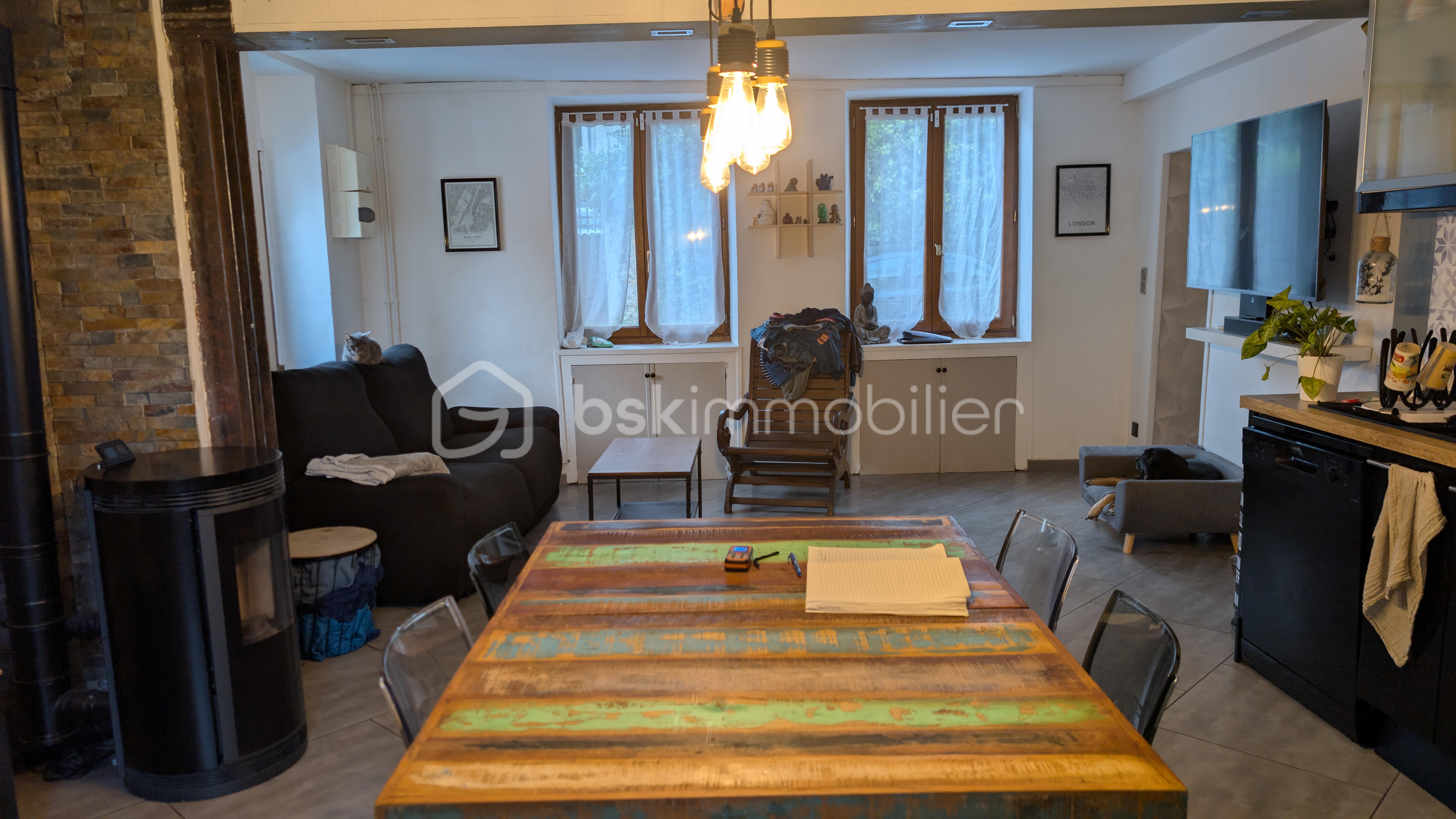 Maison ancienne de 115 m² - PXL_20250911_163625941.jpg