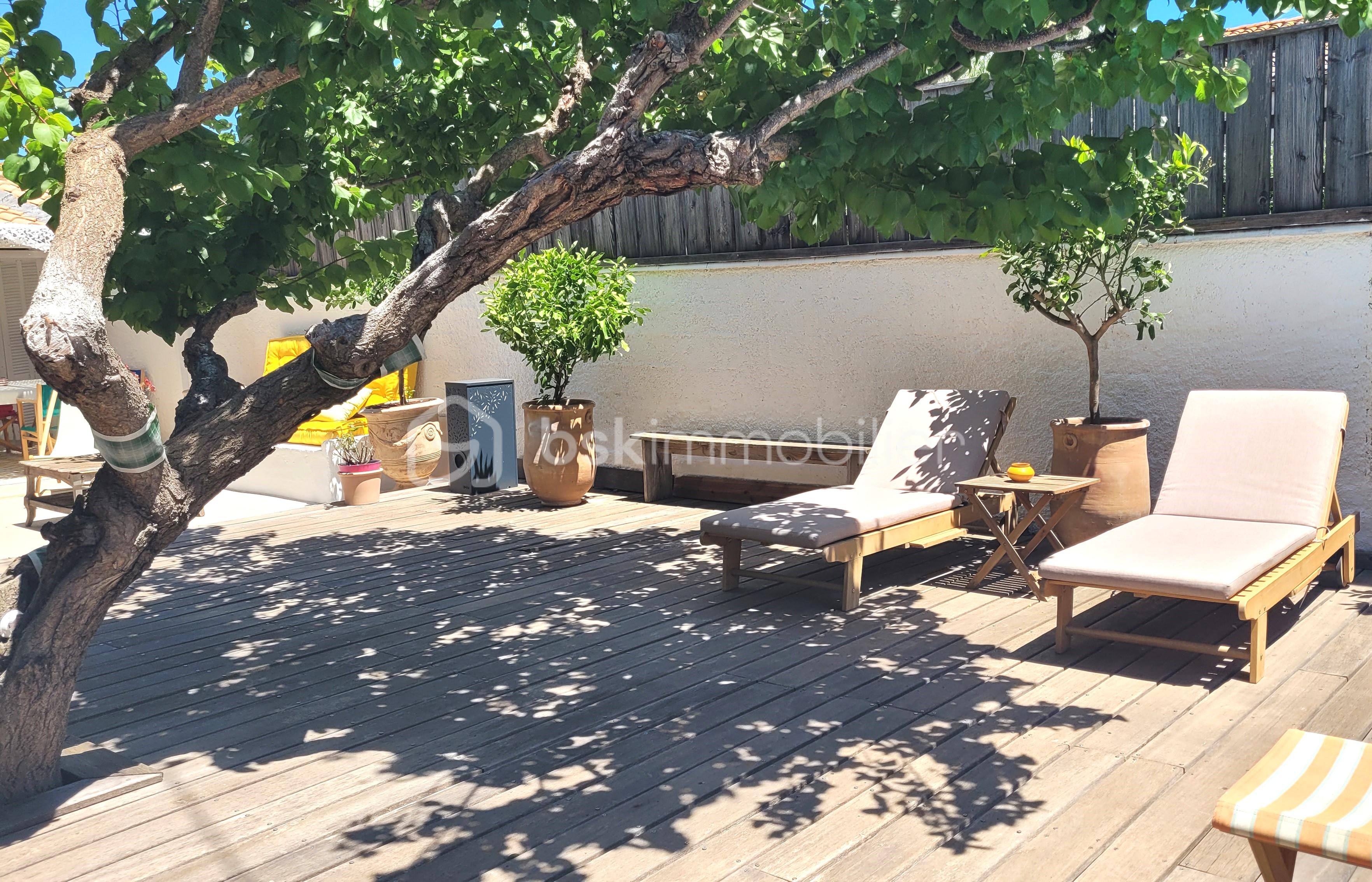 TERRASSE 1 .jpg