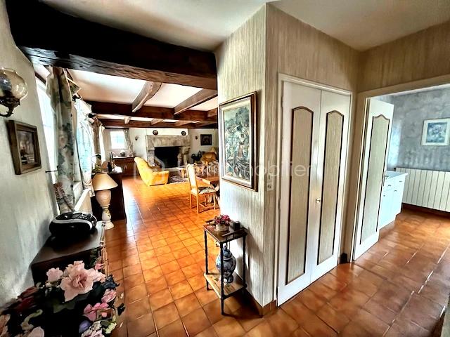 Demeure de 211 m² - liloo-downloaderfULvr6