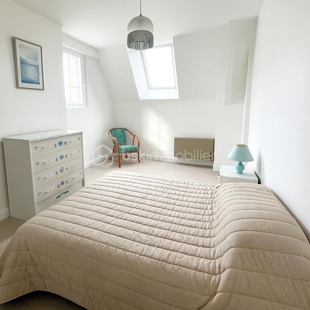 Demeure de 211 m² - ChatGPT Image 1 déc. 2025 à 15_13_32.png