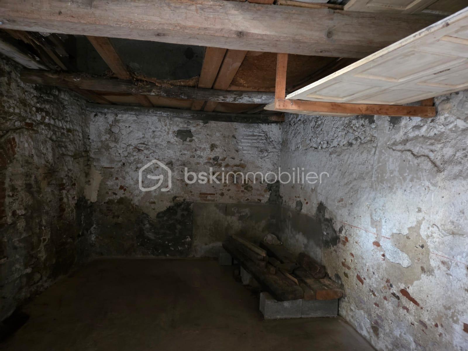 Maison de 30 m² - GRANGE 8.jpg