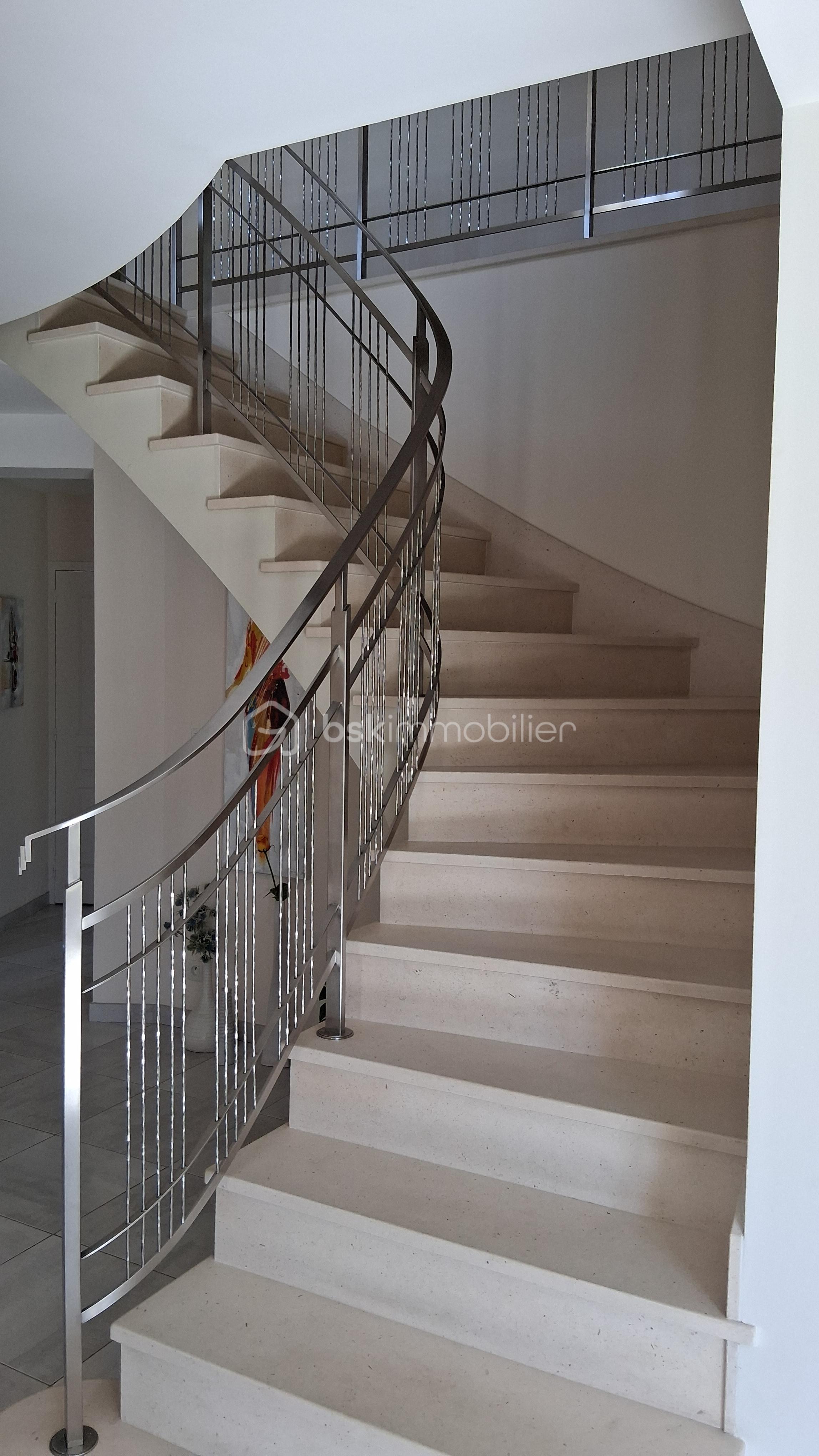 escalier 1.jpg