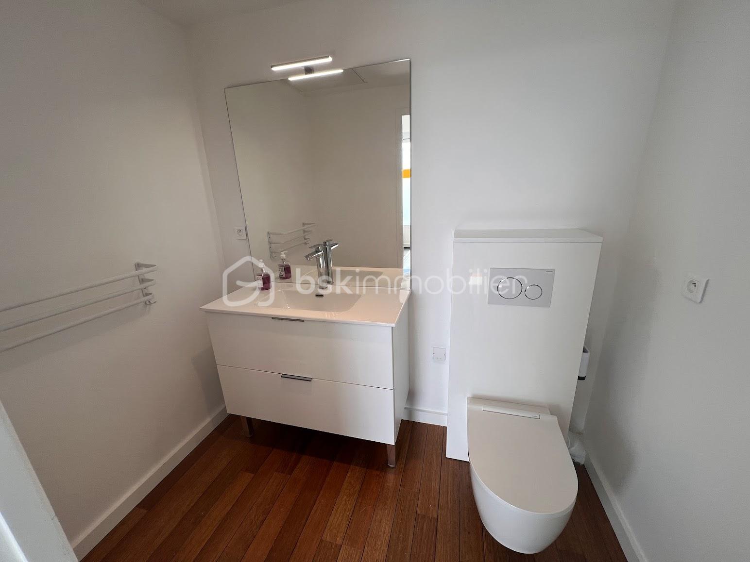 Local d activites de 99,18 m² - IMG_7133.jpg