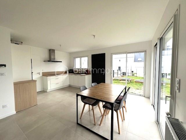 Maison de 90 m² - 0dca63a9-e71c-4a9d-8e8a-a67e90aef38f.jpg