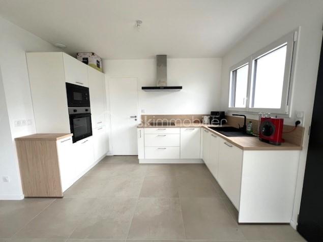 Maison de 90 m² - 1ecf06ac-bf50-47b9-a0f4-7be9982771dd.jpg