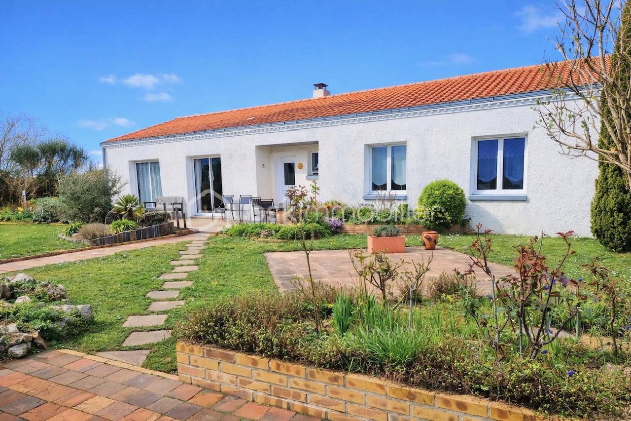 Maison traditionnelle de 163 m²