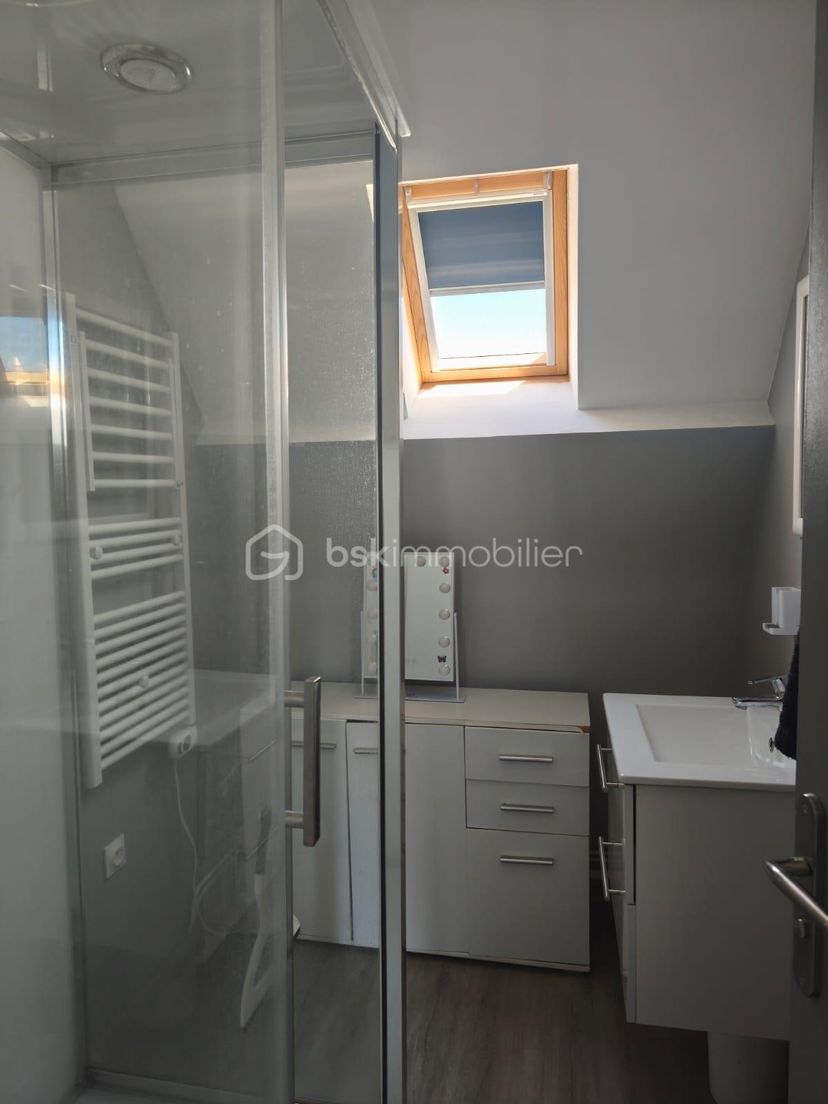 bf21e3bd-fedd-47ed-948d-e617737d7a90.jpg