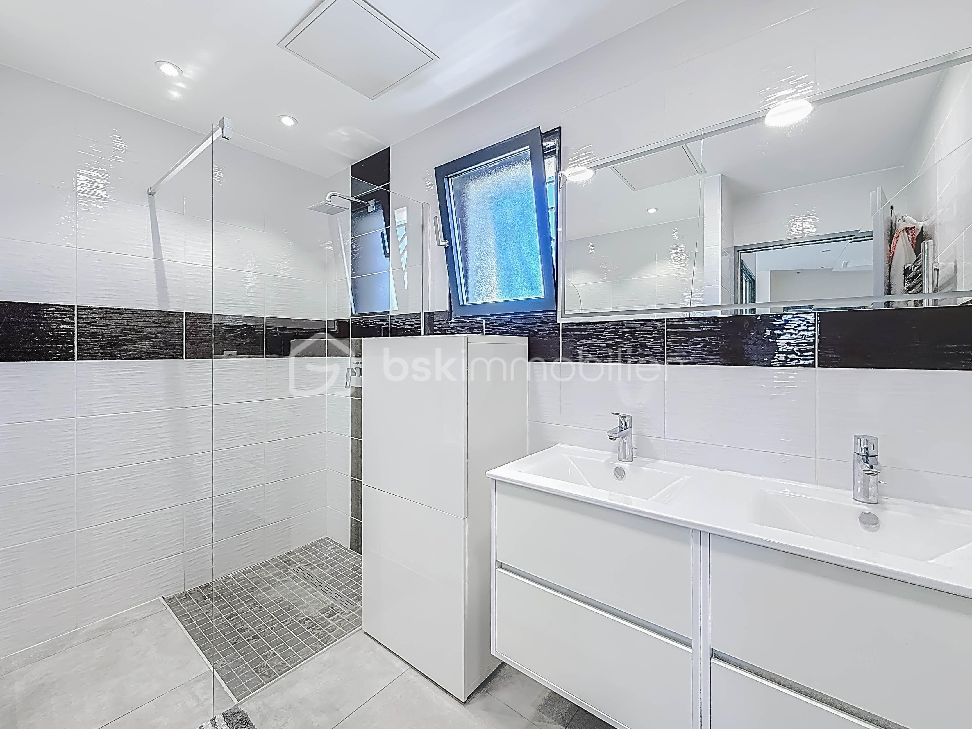 Maison de 126 m² - IMG_46A0F913B7F1-10.jpg