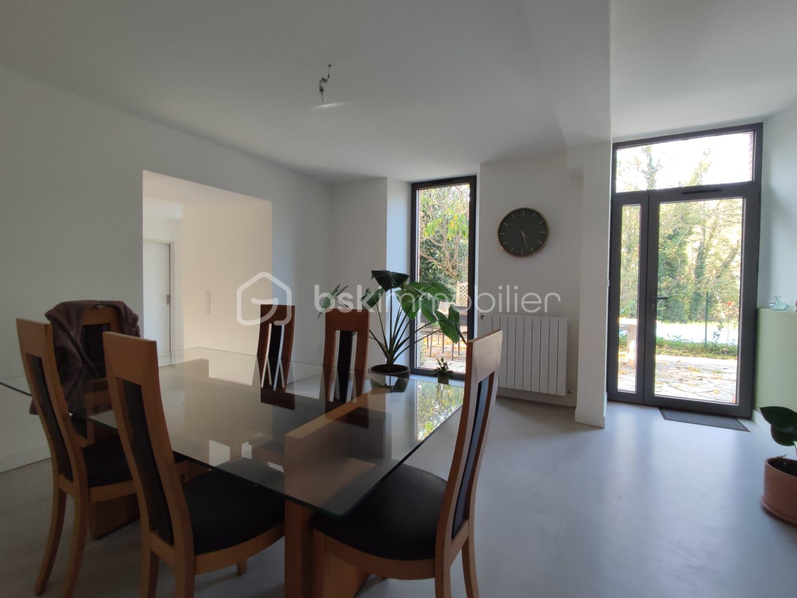 Corps de ferme de 315 m² - WhatsApp Image 2024-11-28 à 17.42.38_ce844fec.jpg