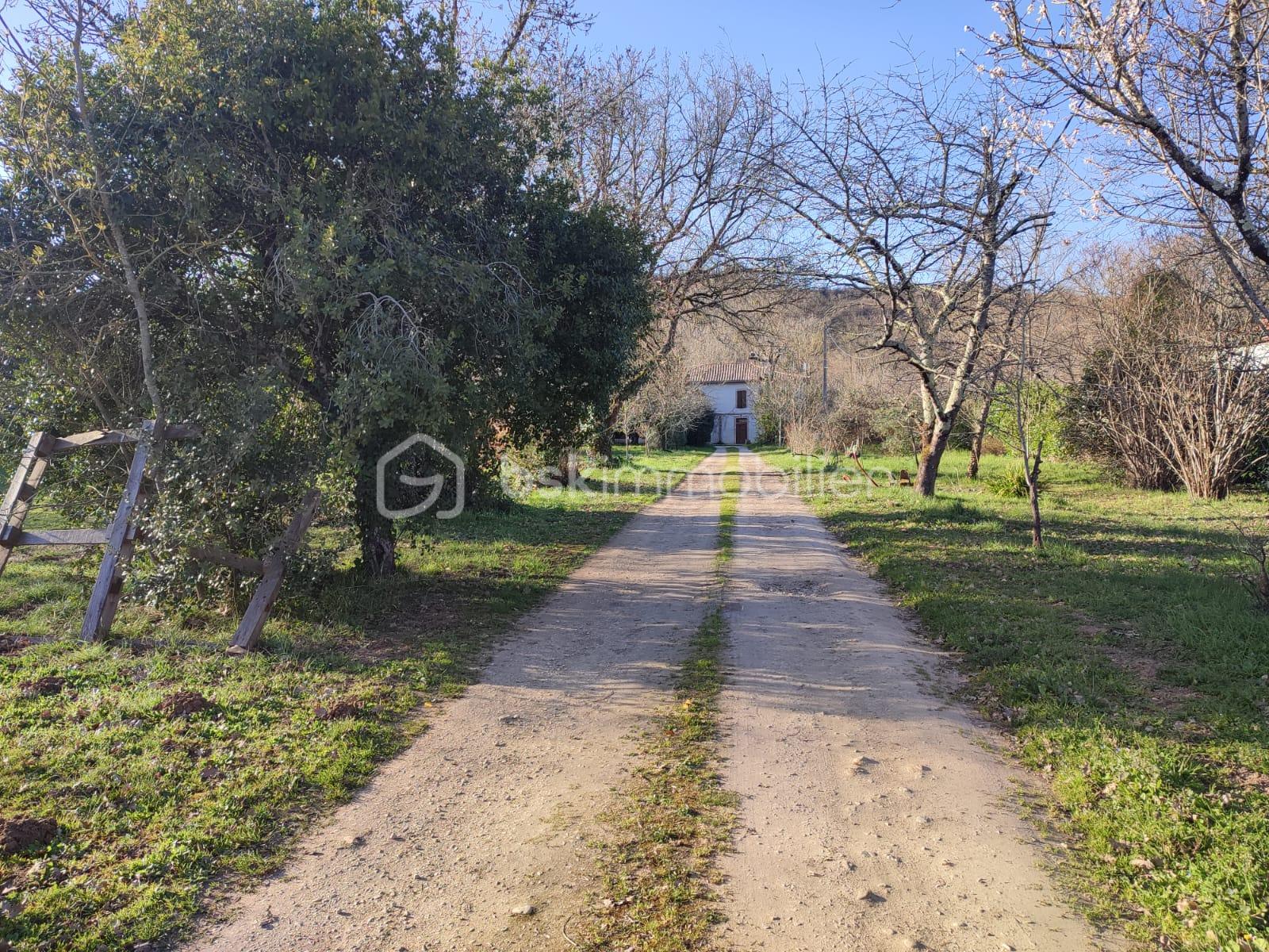 Corps de ferme de 315 m²