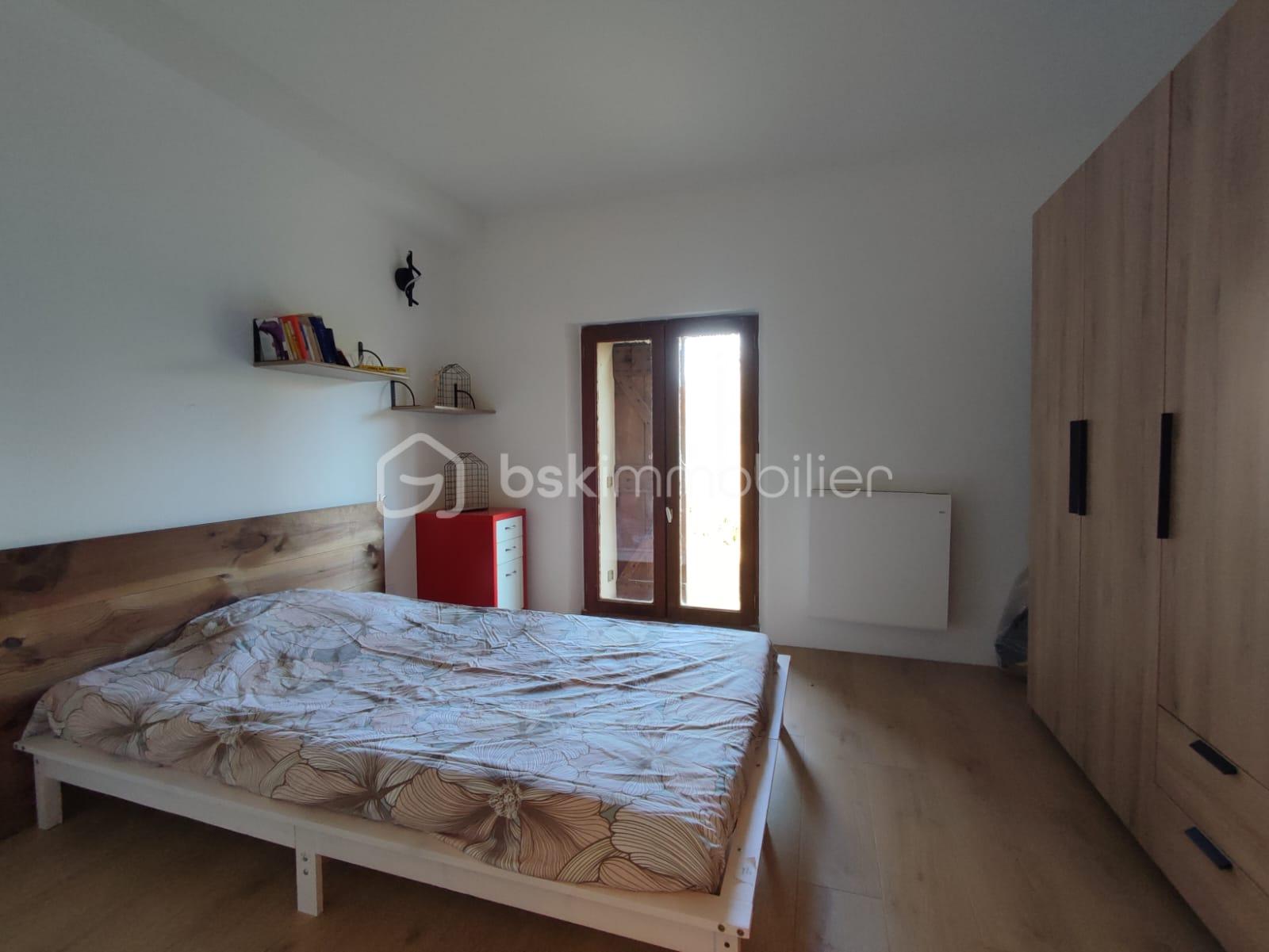 Corps de ferme de 315 m² - WhatsApp Image 2024-11-28 à 17.42.41_da47134b.jpg