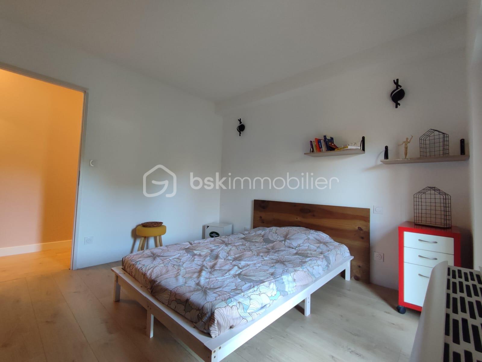 Corps de ferme de 315 m² - WhatsApp Image 2024-11-28 à 17.42.40_c93025d4.jpg