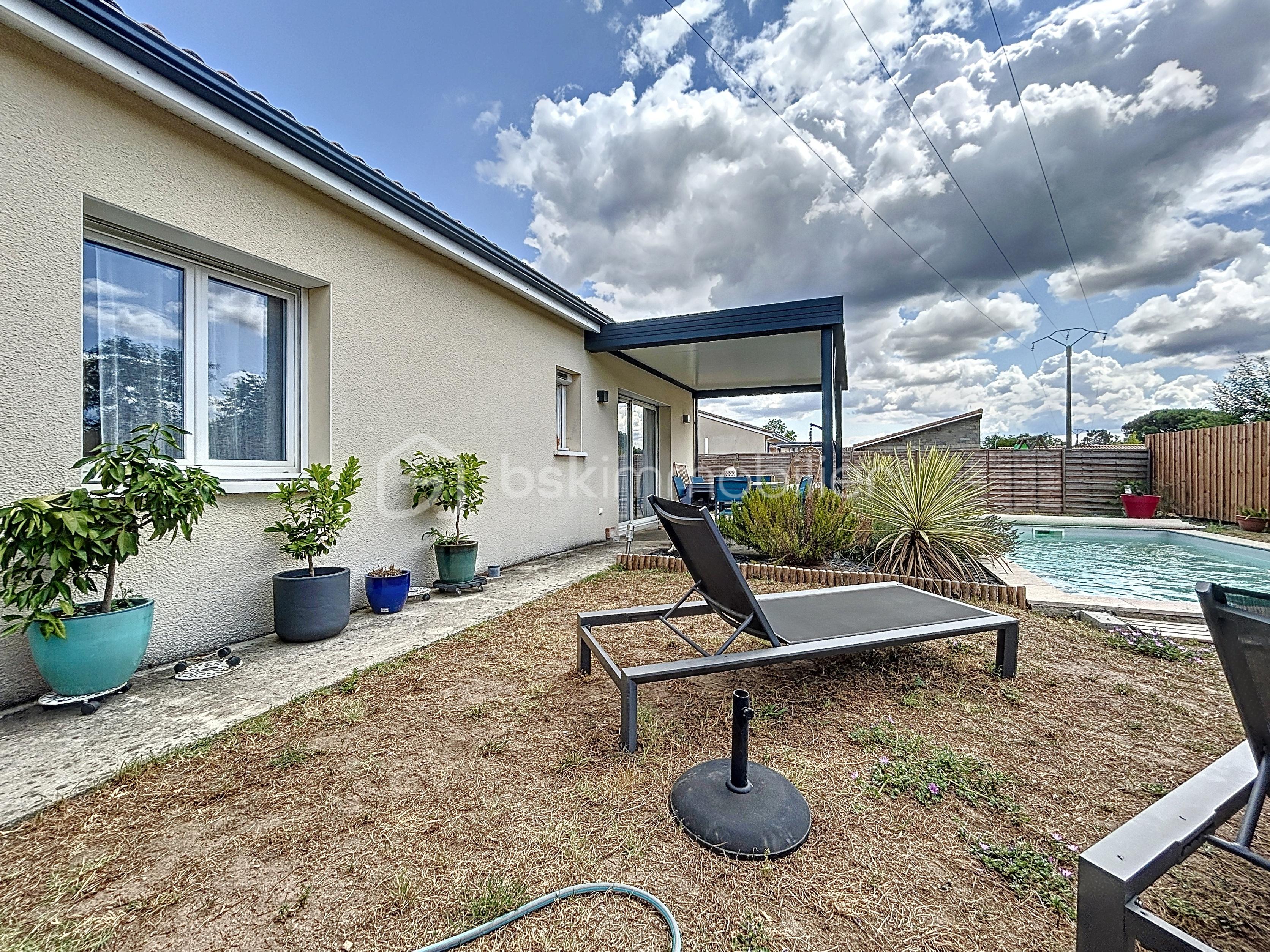 Maison de 80 m² - sainr-denis-de-pile_00043.jpg