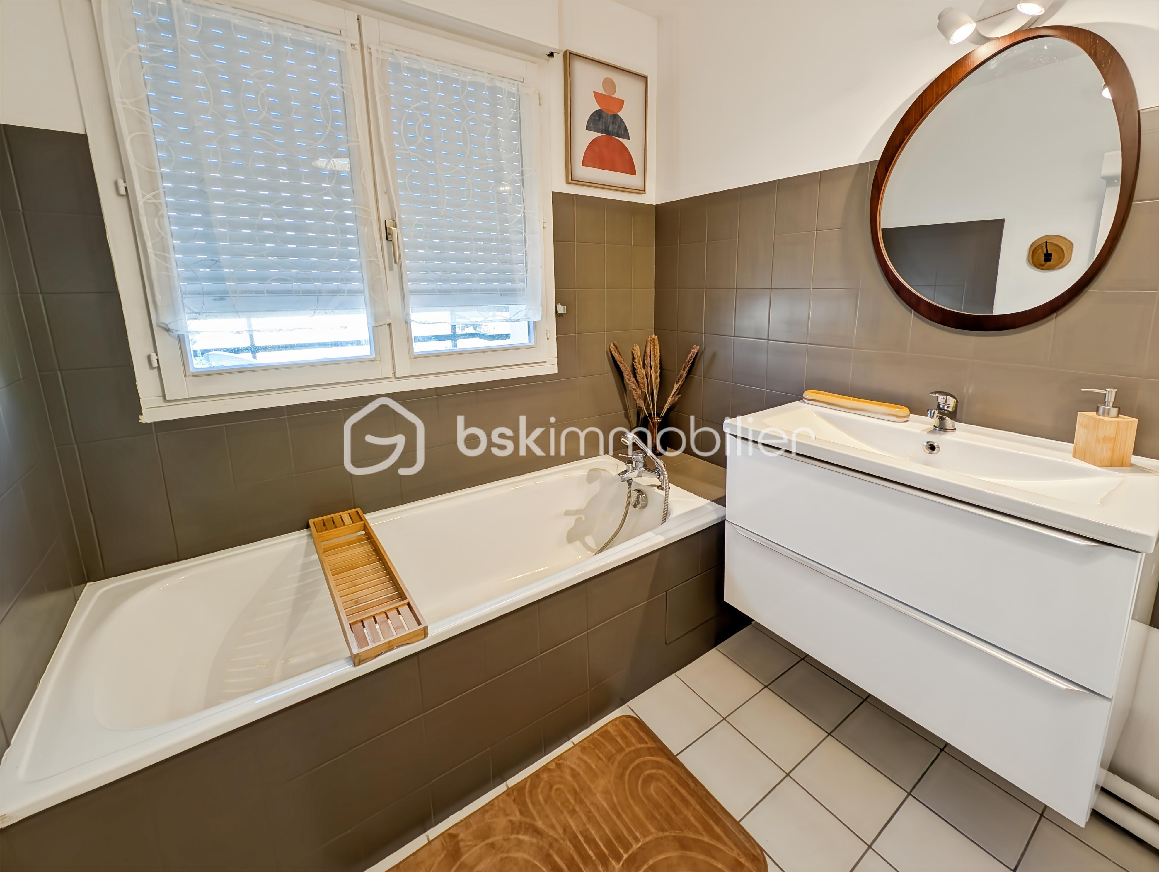 Appartement de 90 m² - 1000092325.jpg