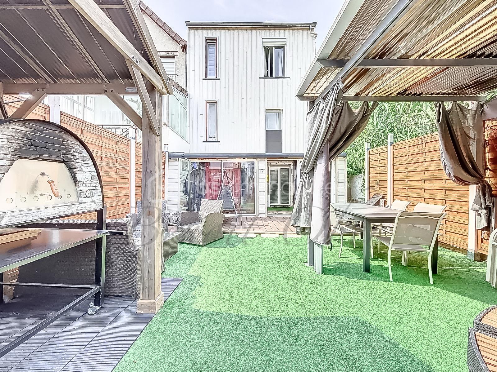 Maison de 115 m² - c89c6f01-c4f4-4a2a-b14a-f0849238fef0.jpeg