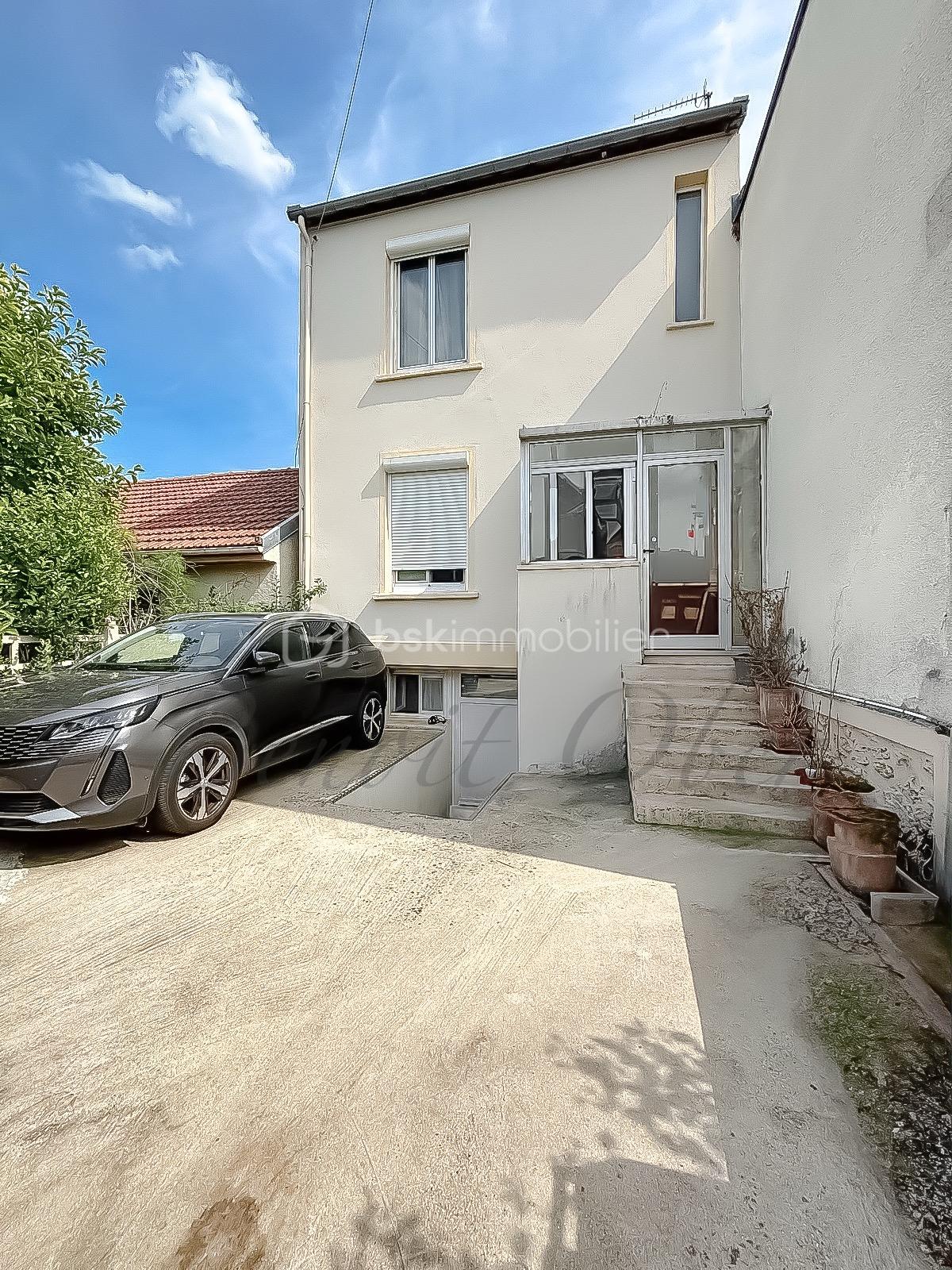 Maison de 115 m² - 615040cc-9901-471b-8c48-eeb3c71c3ec1.jpeg
